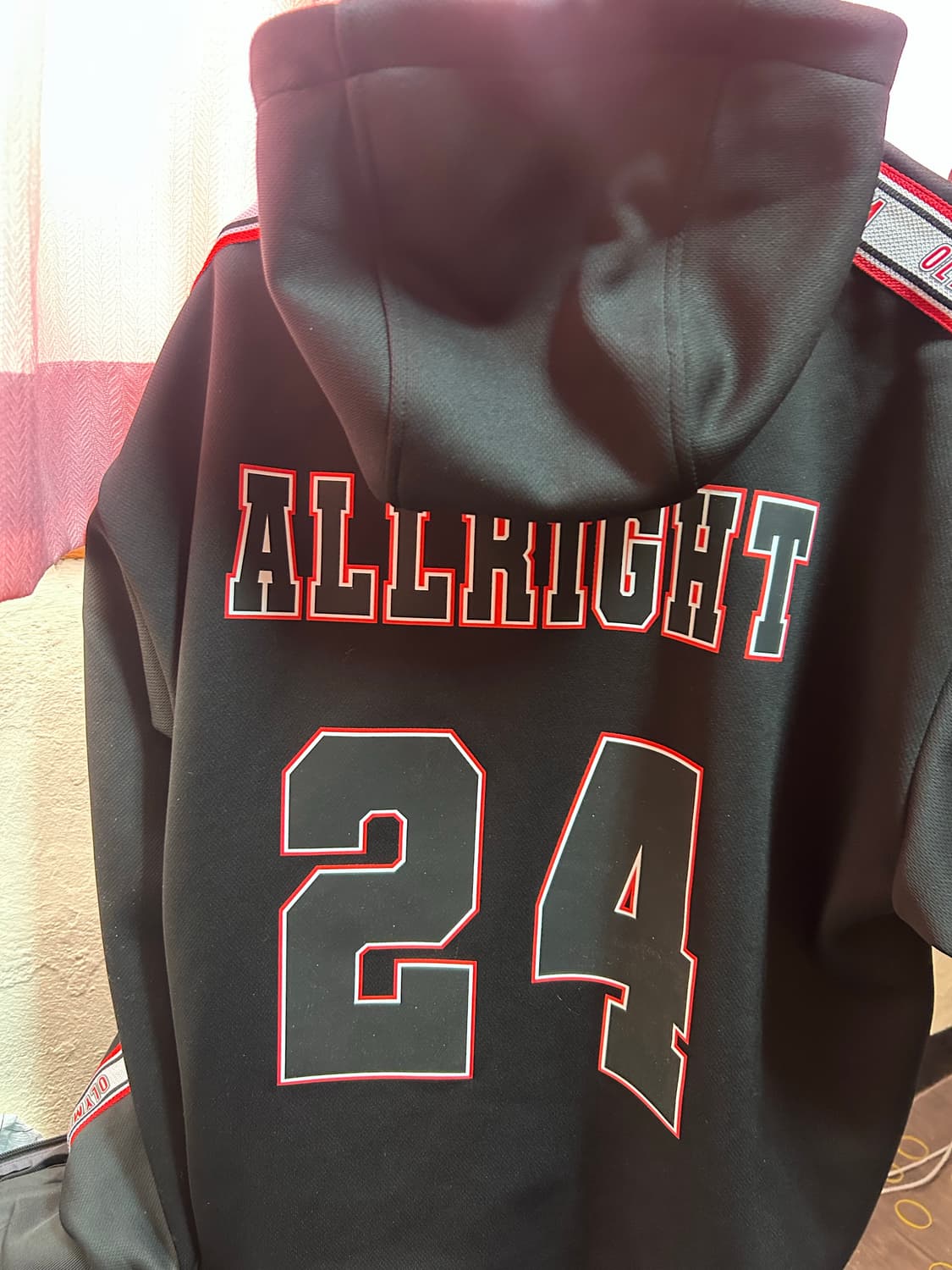 올라잇 올림피아 후드집업 팔아요 상품이미지2