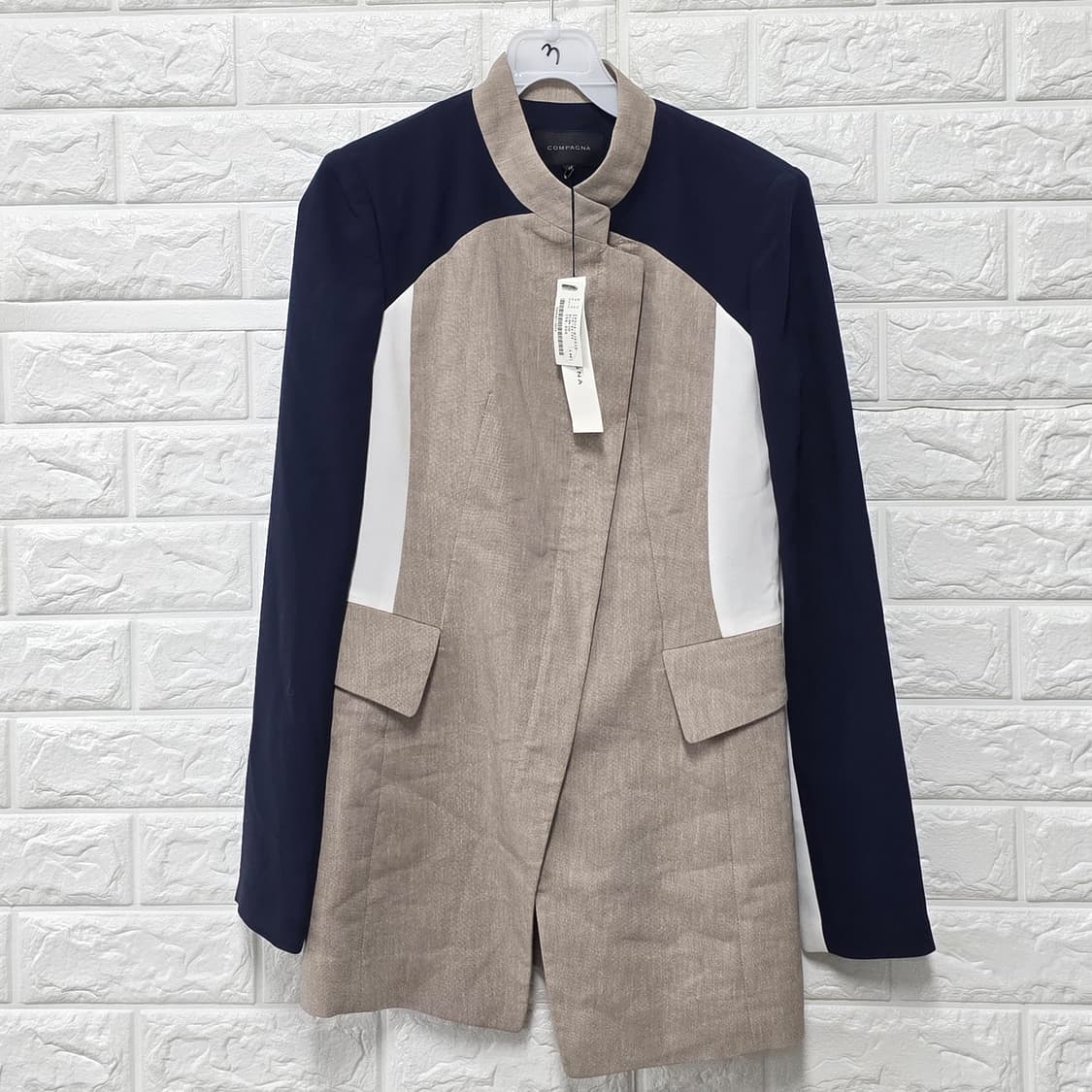 택포) 꼼빠니아 배색 코트 S 새상품 상품이미지1
