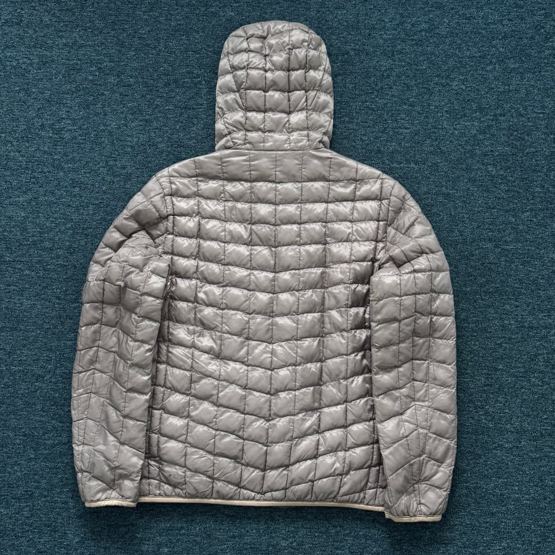 유니클로 경량패딩 L 상품이미지3