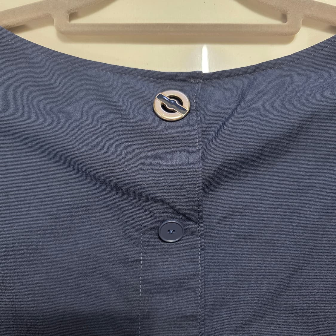 0193 지고트 JJ JIGOTT 퍼프소매 반팔 블라우스 네이비 55사이 상품이미지2