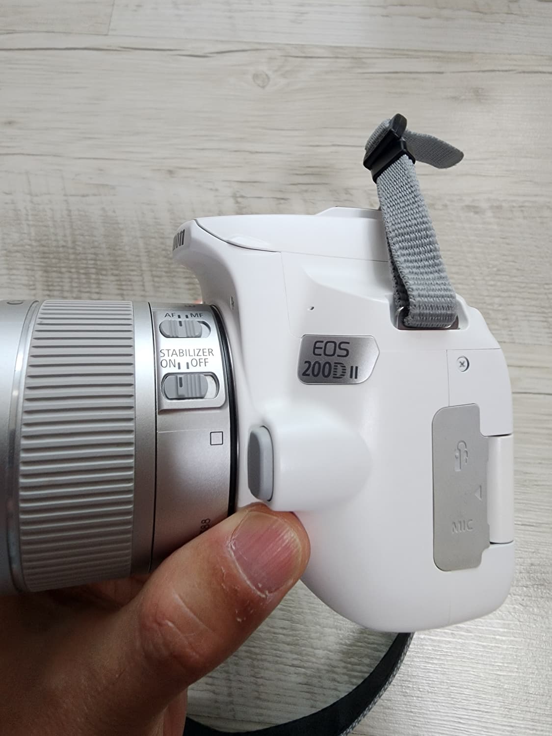 캐논 EOS 200D II 18-55STM 번들렌즈셋 팜 DSLR 카메라 상품이미지6