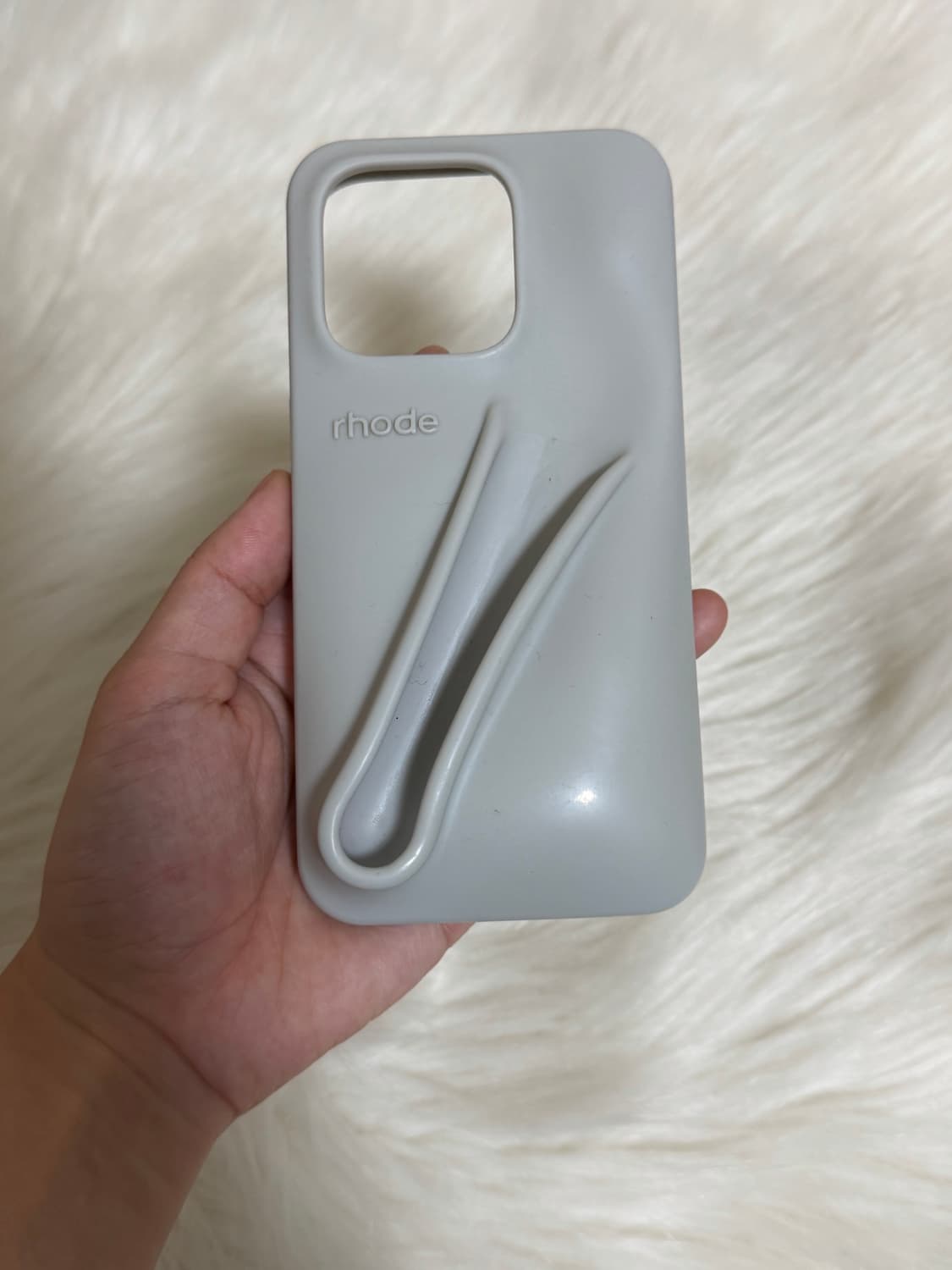 로드스킨 케이스 헤일리비버 15프로  상품이미지2