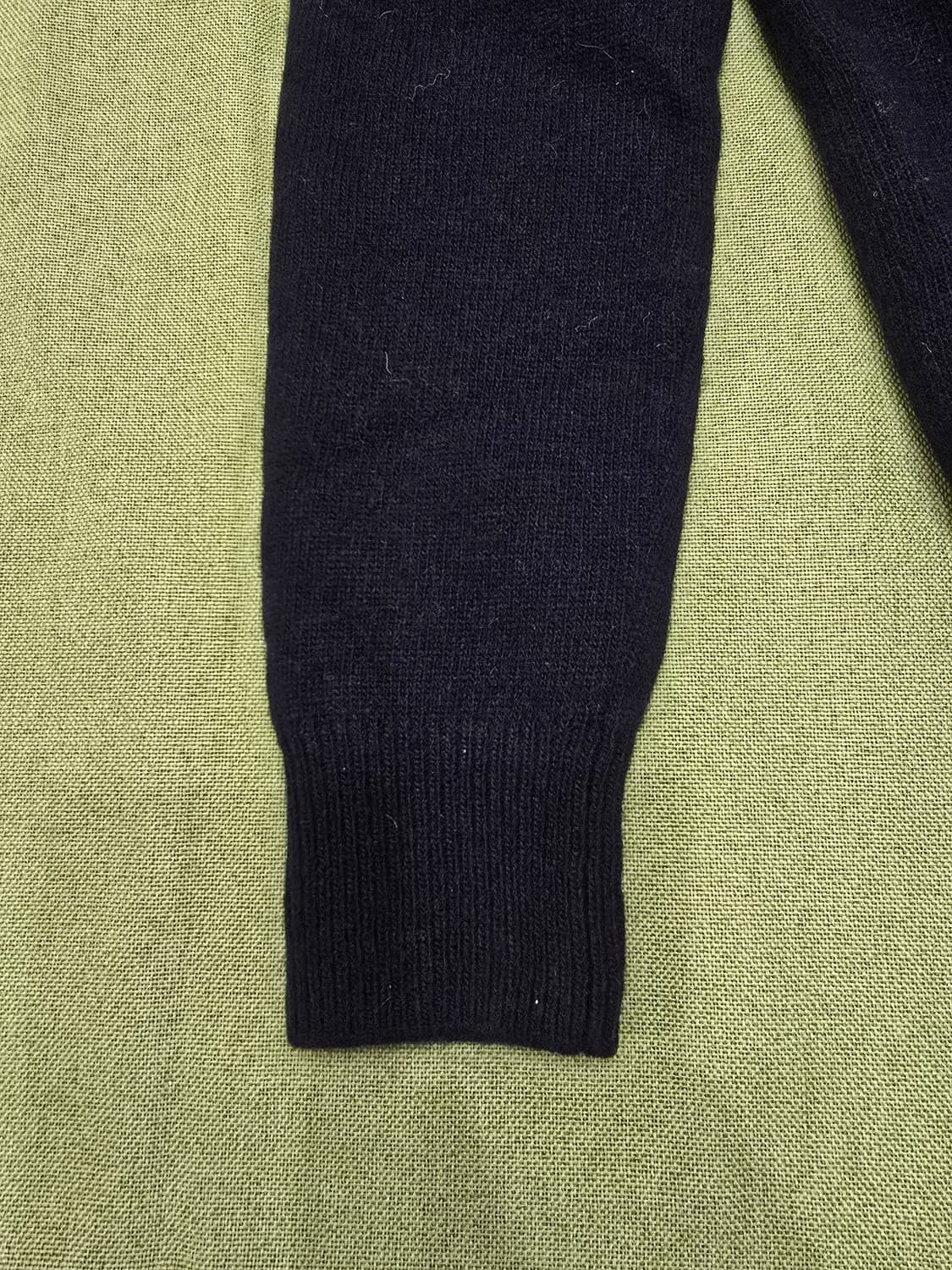 플레이 꼼데가르송 더블 하트 가디건 블랙 상품이미지5