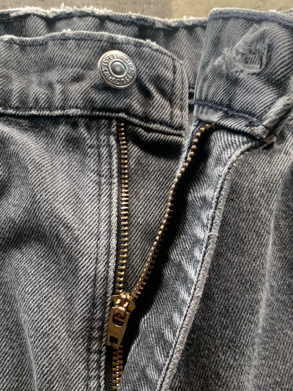 90s 리바이스 505 오렌지탭 블랙 데님팬츠 상품이미지3