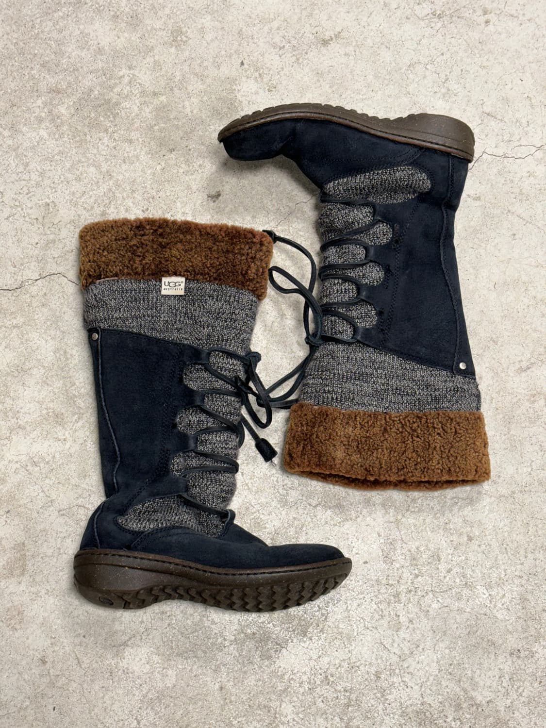 어그 레이어드 스웨이드 니트 부츠 상품이미지10