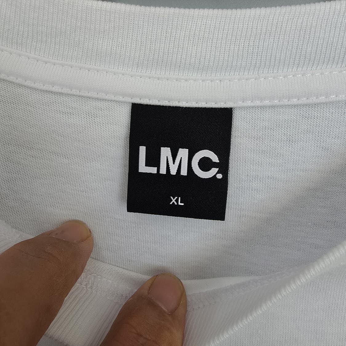 엘엠씨 LMC 피스 심볼 백프린팅 반팔티 XL 상품이미지4