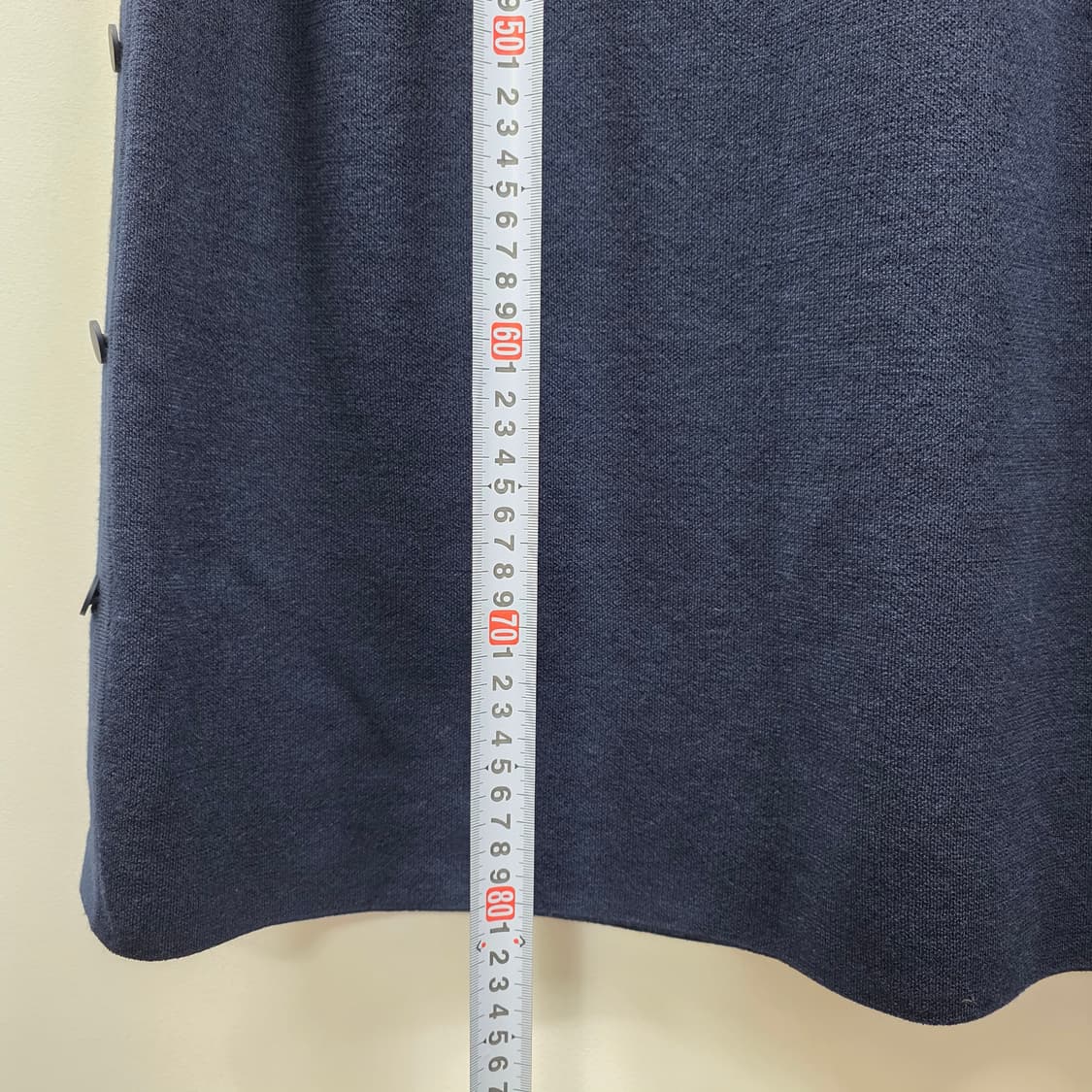 1180 시스템 한섬 네이비 니트 롱 스커트 버튼 디테일 상품이미지5