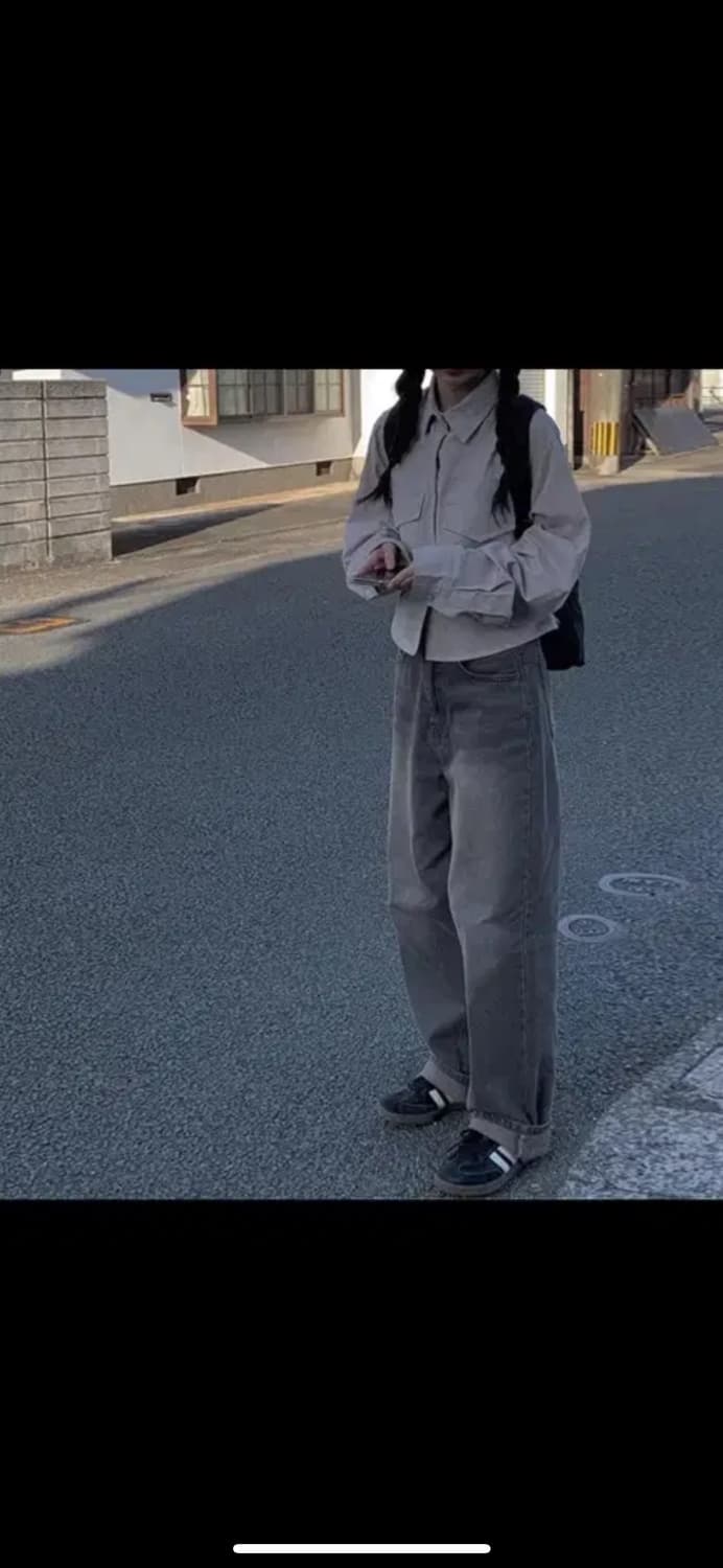 애니원모어 카즈 포켓 크롭 셔츠 연그레이 상품이미지4