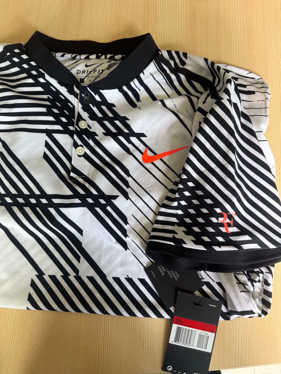 로저 페더러 2017 호주오픈 우승 유니폼 새제품 XL  상품이미지6