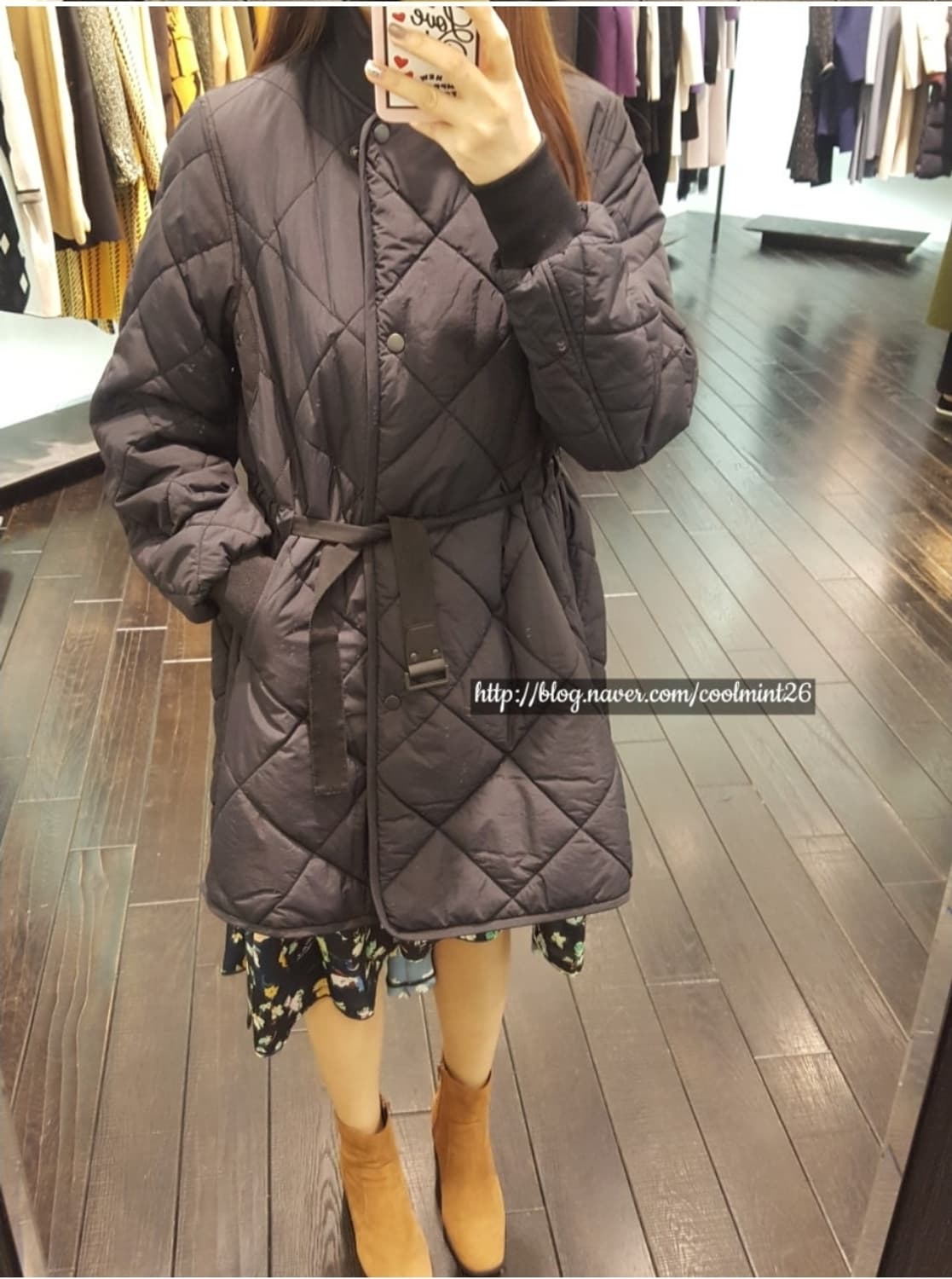 타임 퀼팅 패딩 블랙색상 상품이미지7