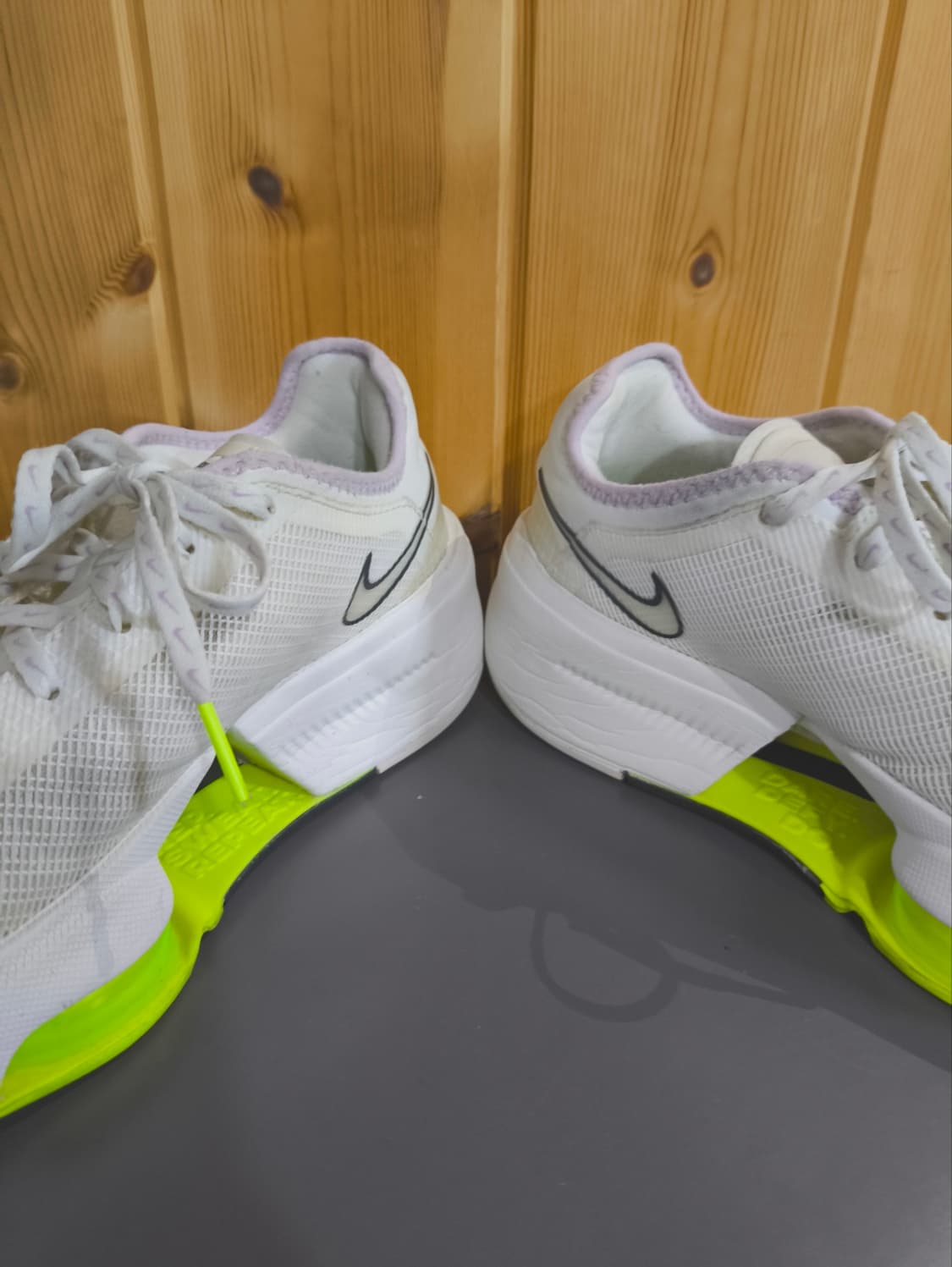 230mm 나이키 에어 줌 슈퍼렙 3 프리미엄 서킷화 런닝화  상품이미지7