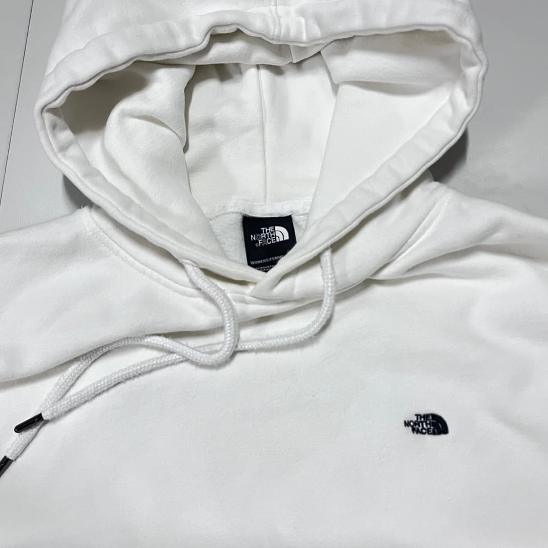 [정품] 노스페이스 화이트 미니로고 기모 후드티 [ S ] 상품이미지3