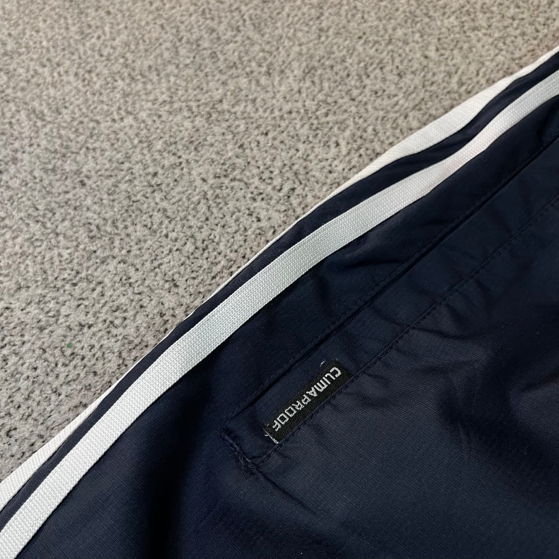 아디다스 삼각로고 트랙 팬츠 상품이미지4