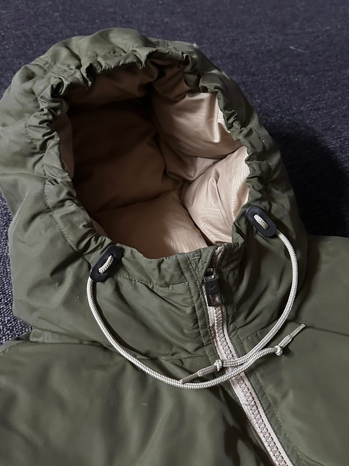 나이키 필파워 550 덕 다운 후디 올리브 카키 패딩 상품이미지7