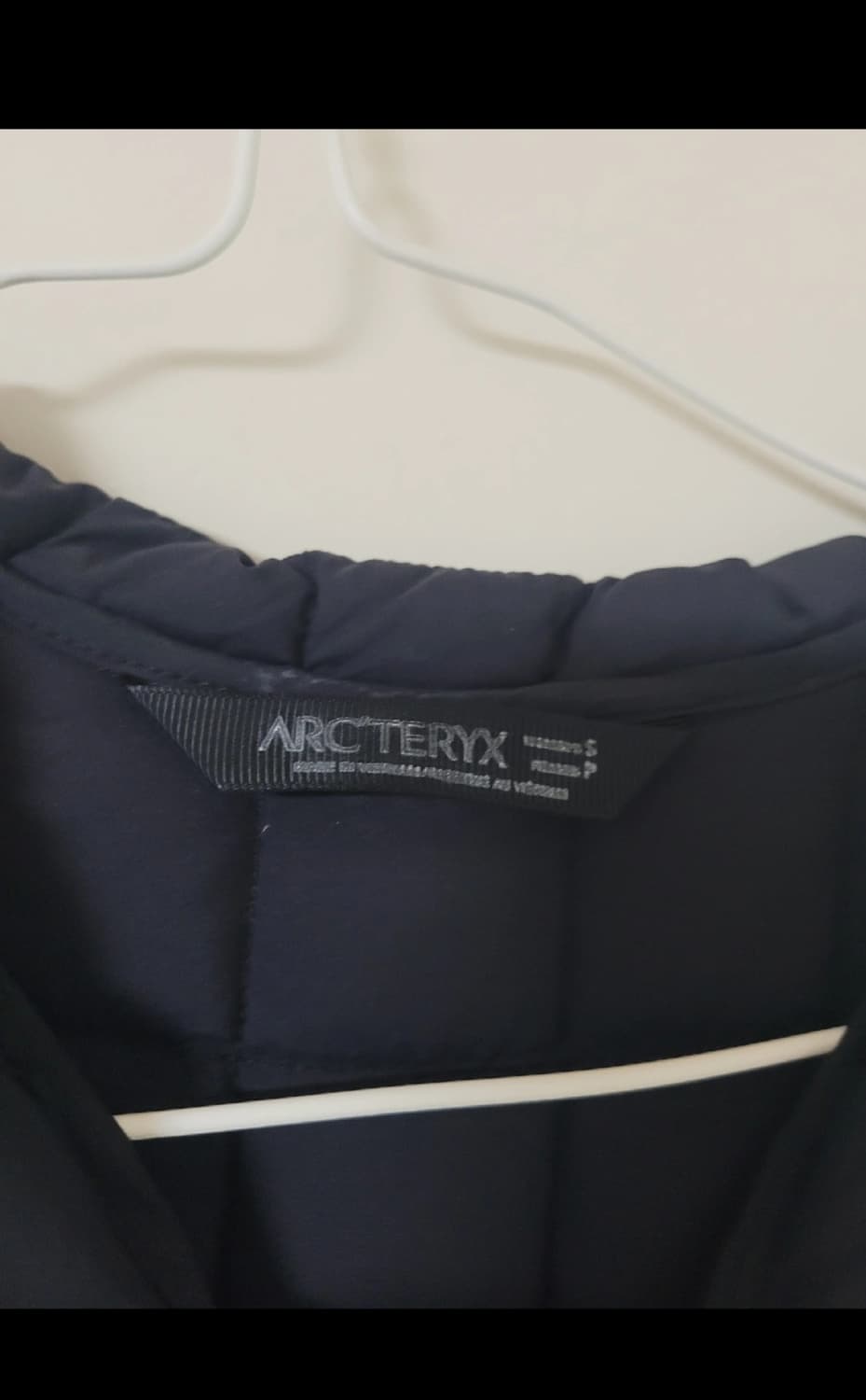 아크테릭스 후드 여성조끼 상품이미지3