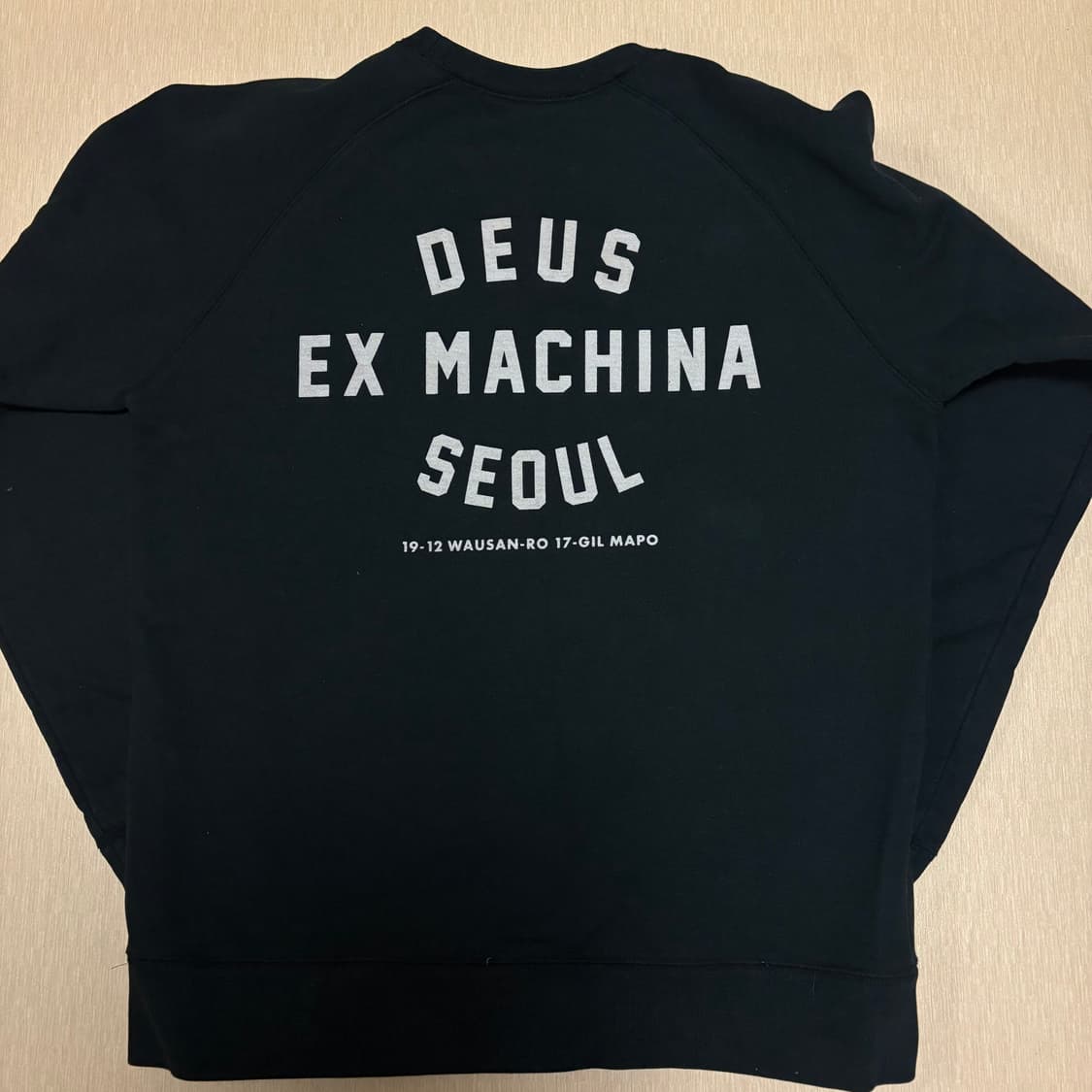 데우스 맨투맨 상품이미지2