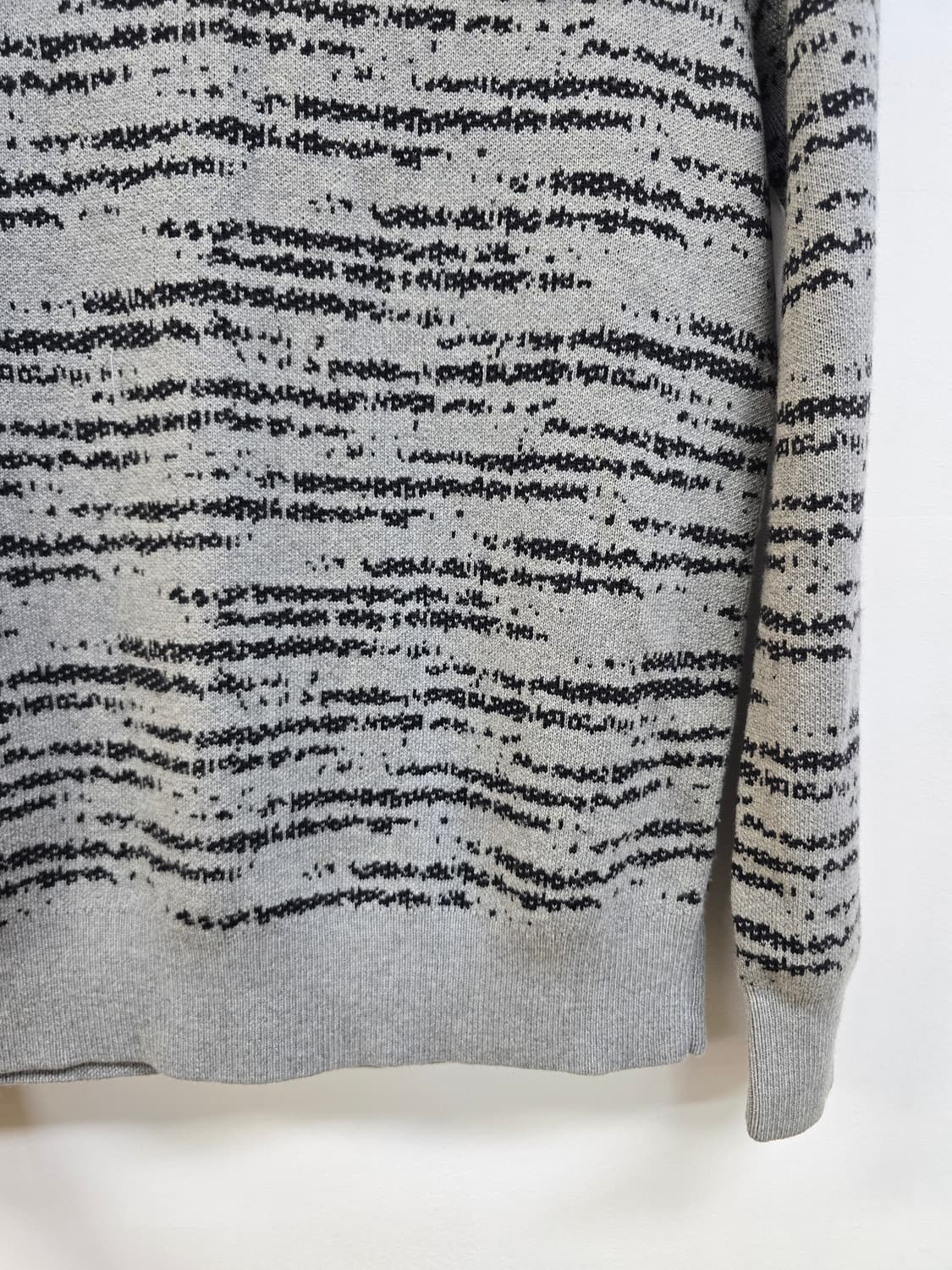 띠어리 모100% 니트티 그레이 상품이미지5