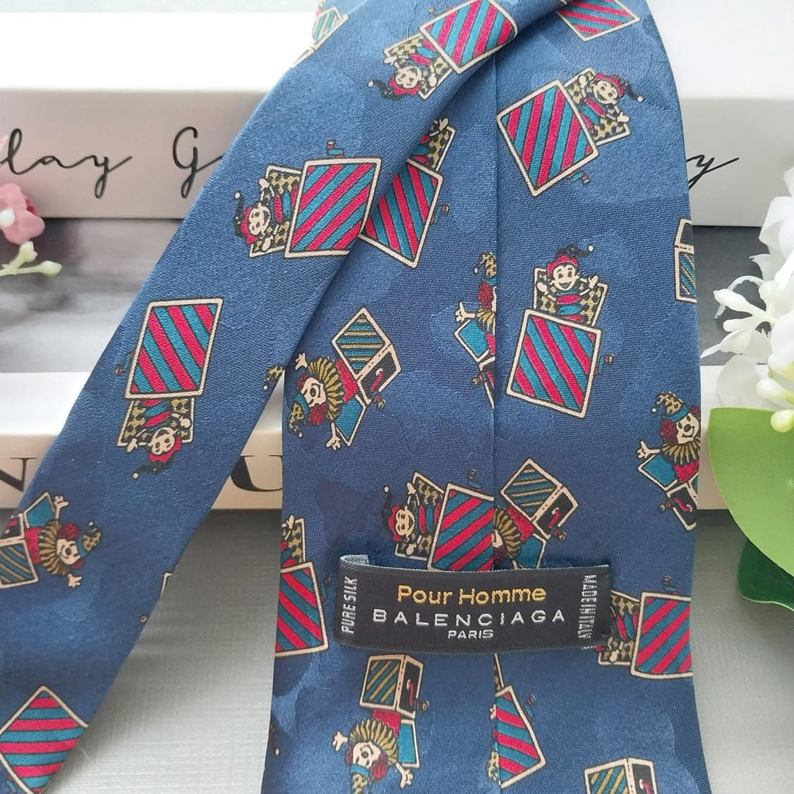 발렌시아가 실크 블루 서커스 모티브 넥타이 10cm A+등급 K1904
 상품이미지6