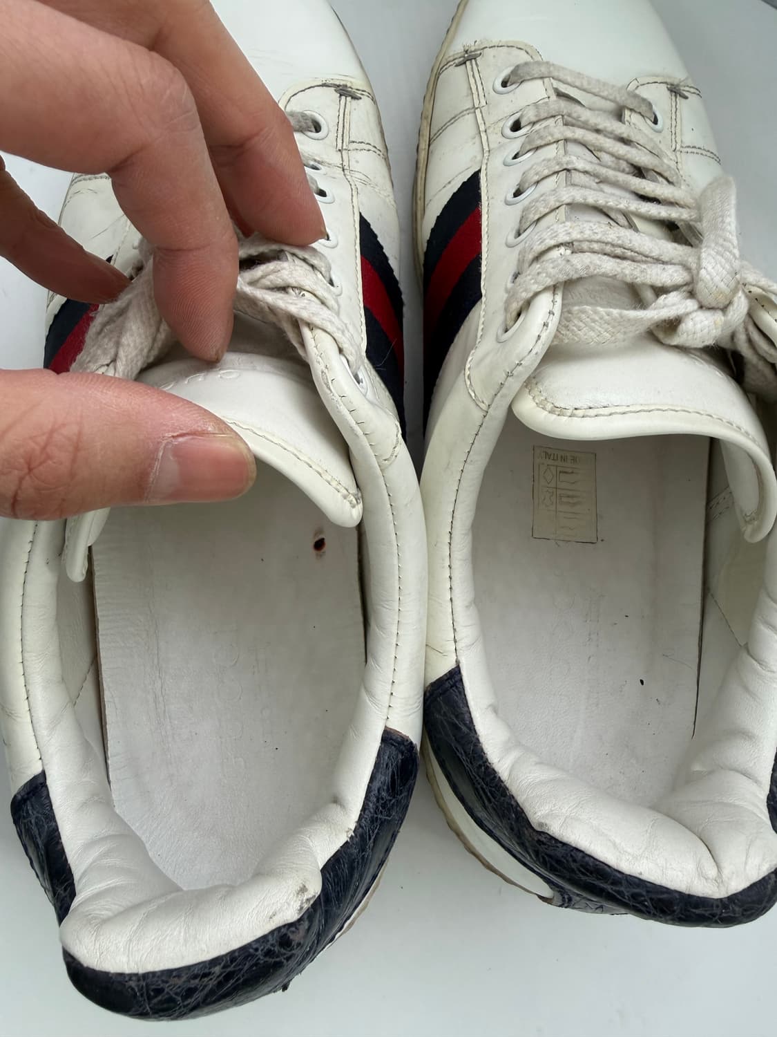 정품) 구찌 남성 삼선 스니커즈 41.5 상품이미지7