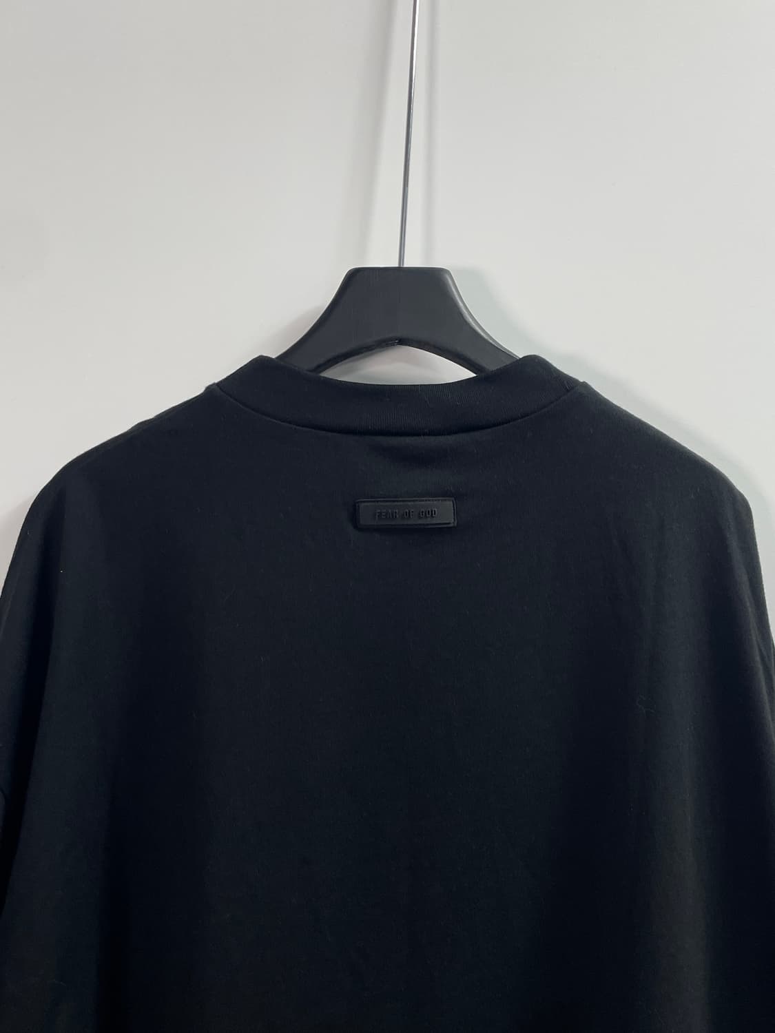 (새상품) 피어오브갓 미드로고 반팔티 (on.534) 상품이미지4