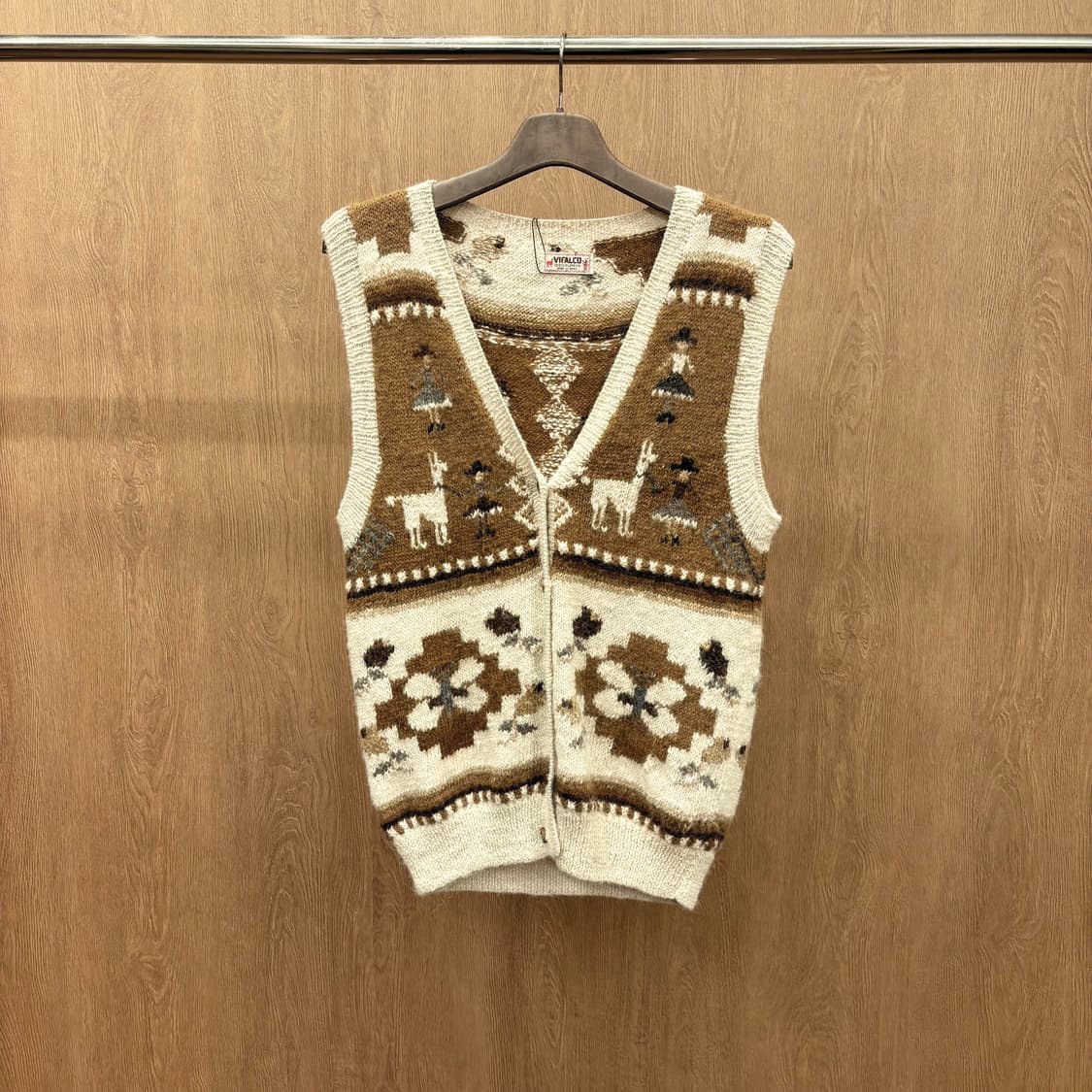 빈티지 브이넥 알파카 니트 베스트 안데스 패턴 디테일 브라운 아이보리 상품이미지2