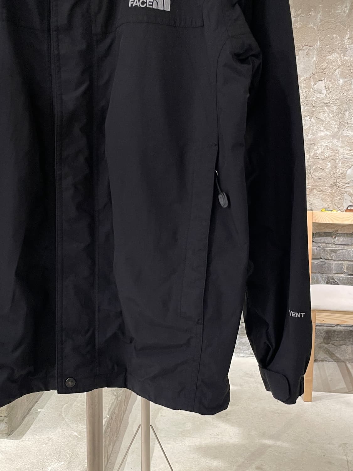 노스페이스 블랙 하이벤트 벨크로 나일론 자켓 상품이미지5