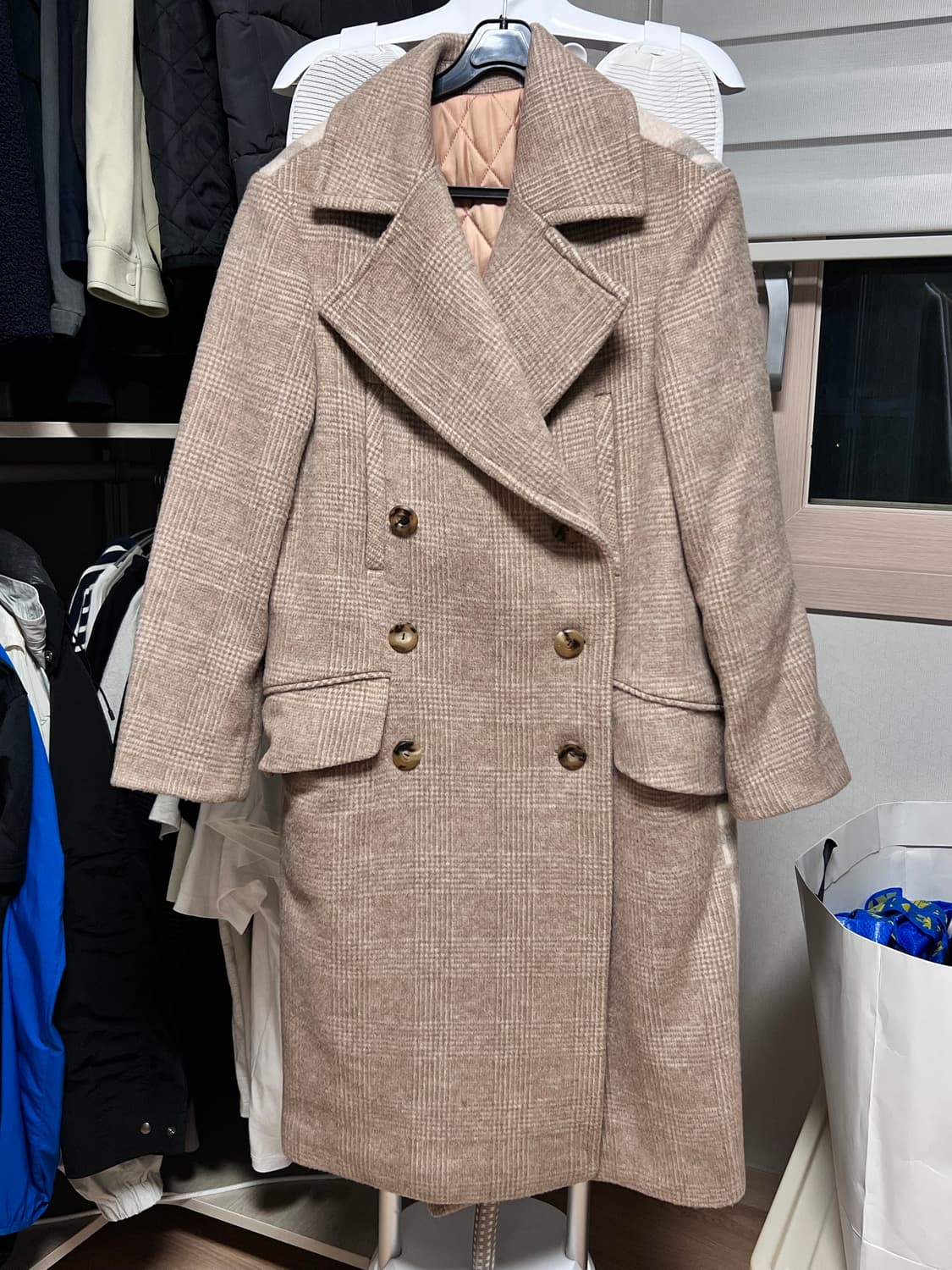 프론트로우x메종마레 오버핏 체크 코트 상품이미지3