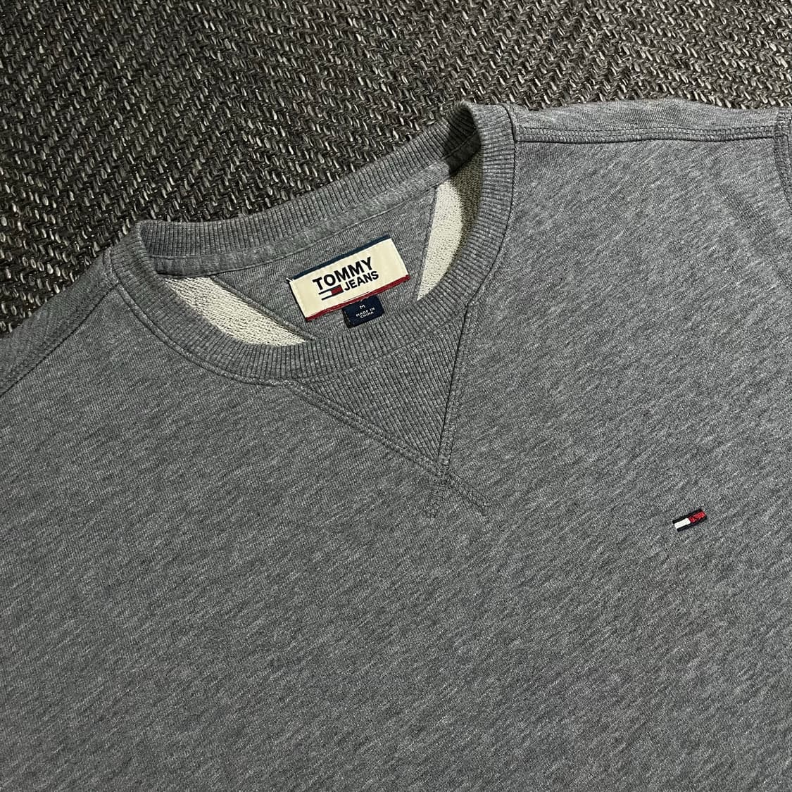 [M] TOMMY JEANS 타미진스 맨투맨 상품이미지3