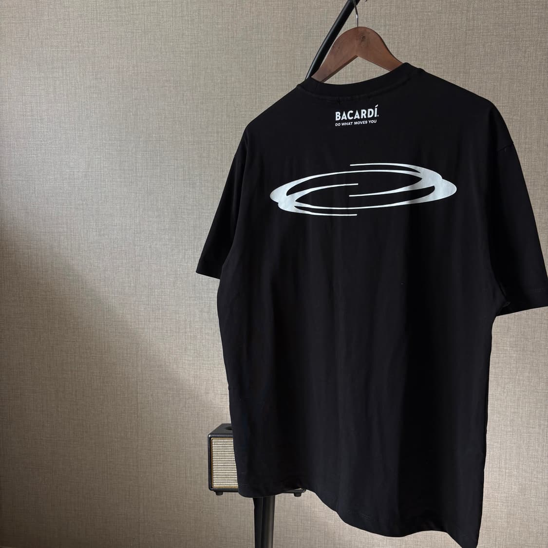 오프닝 프로젝트 x 바카디 로그 플레잉 반팔 티셔츠 상품이미지6