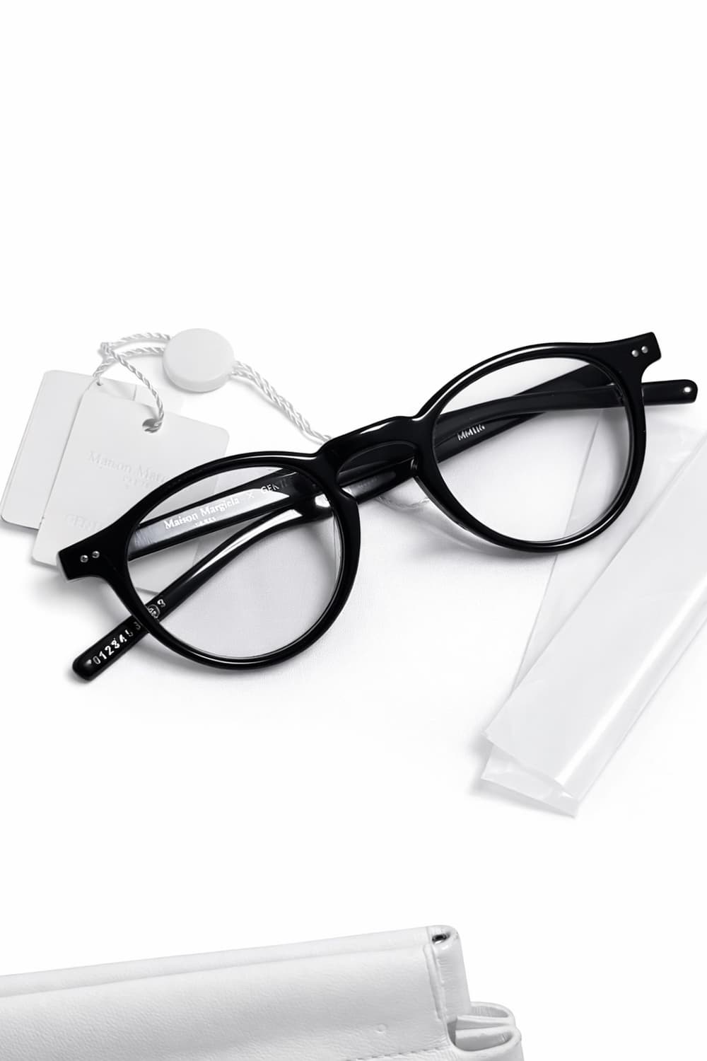 젠틀몬스터 마르지엘라 mm116 블랙 클리어 상품이미지1