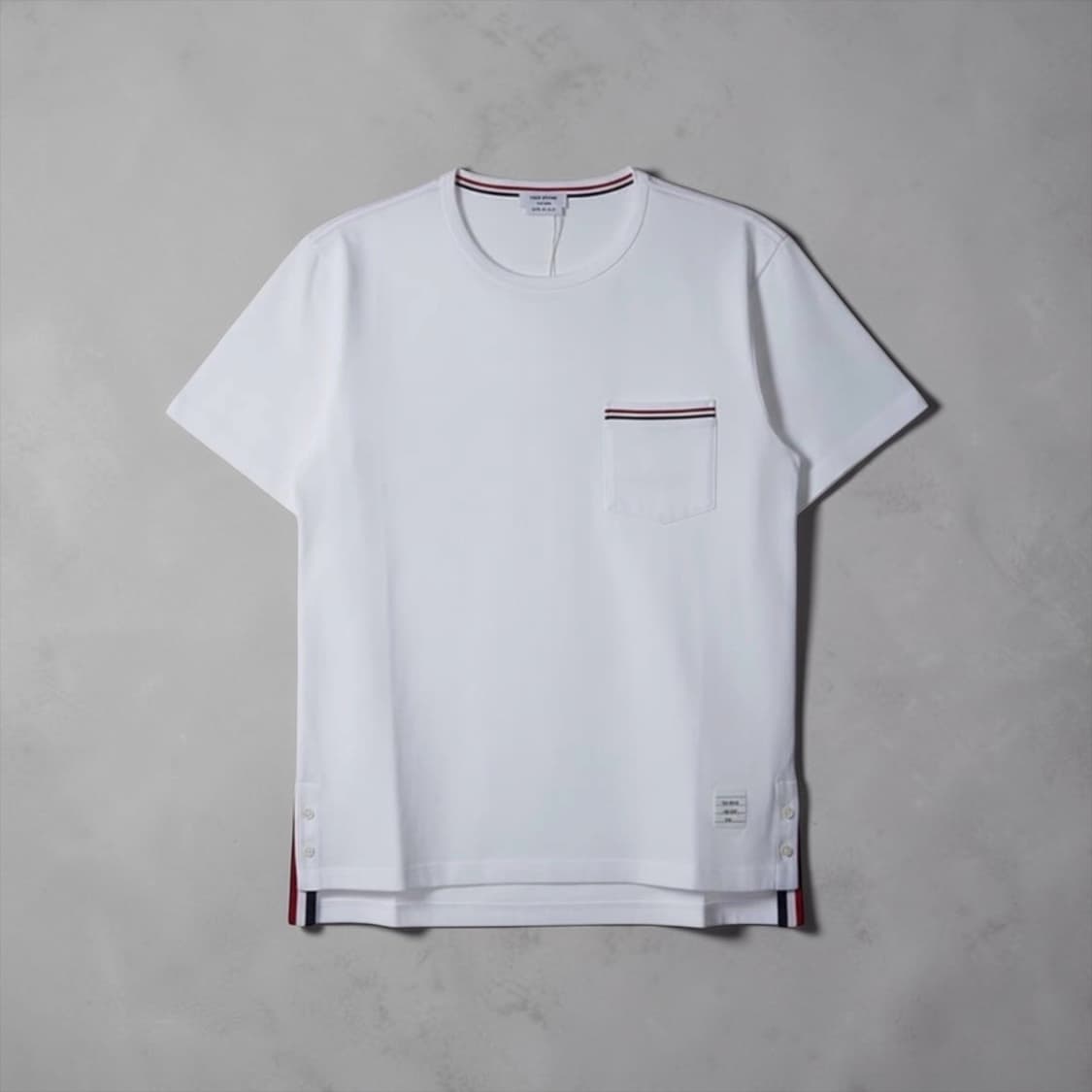 1/ 톰브라운 RWB 포켓트리밍 코튼 져지 반팔 상품이미지1