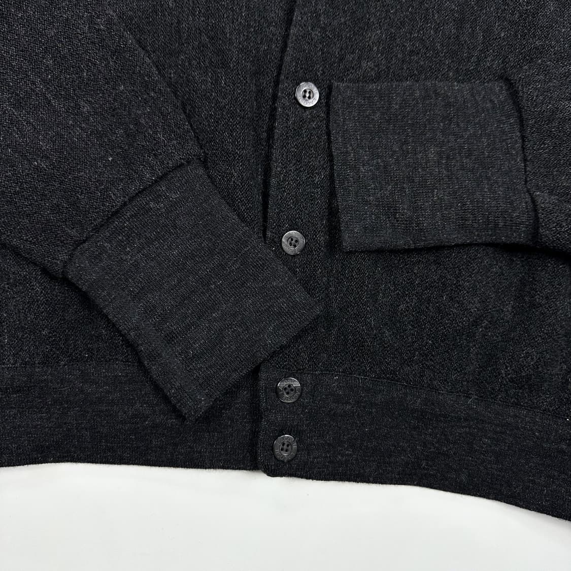 라코스테 클래식 니트 가디건 챠콜 그레이 XL 상품이미지4