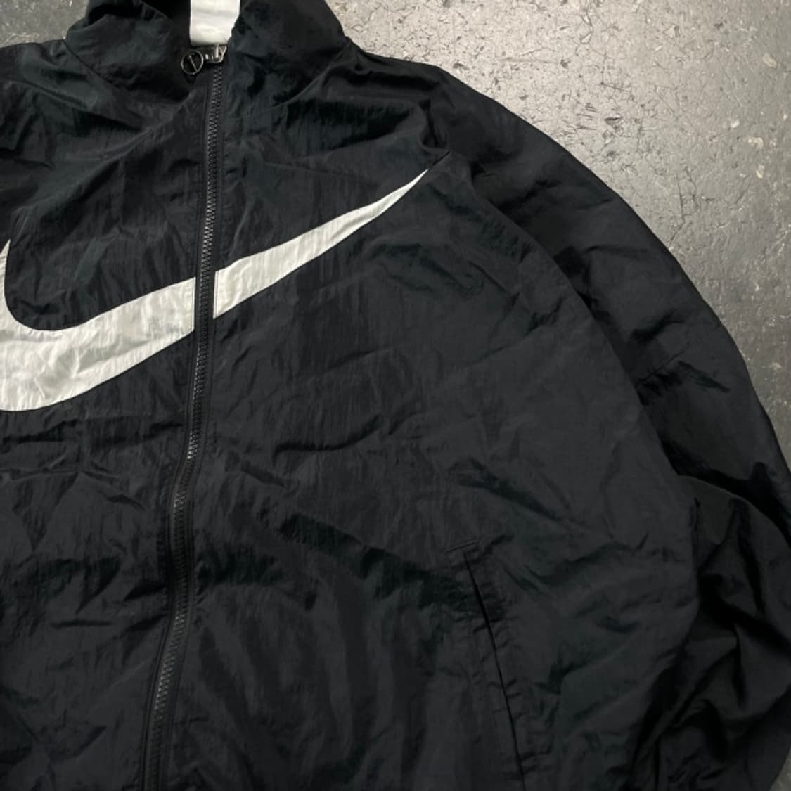 100 나이키 빅스우시 바람막이  상품이미지2