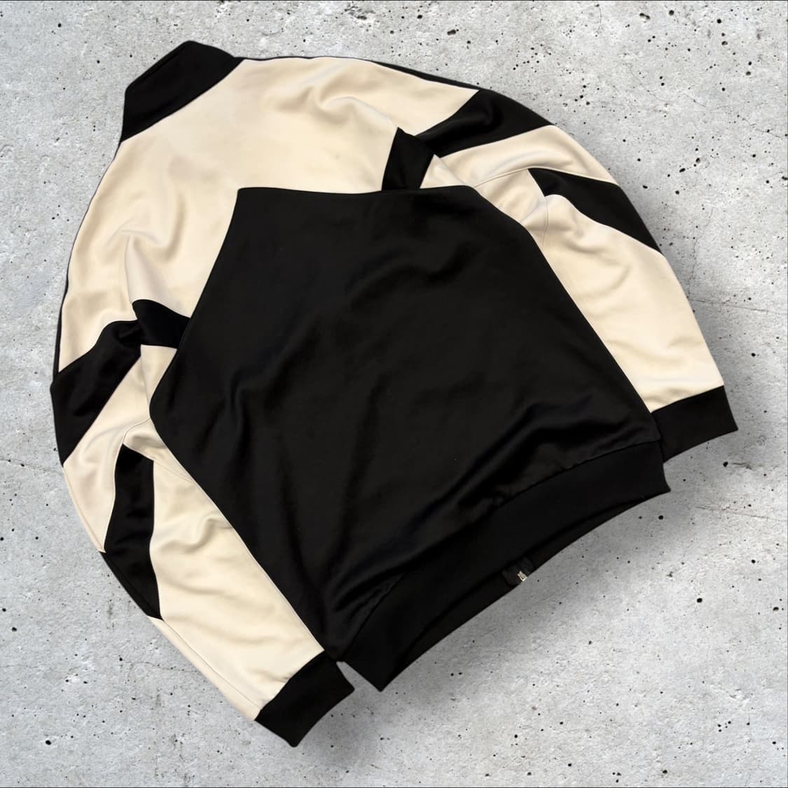 [M] 18s 아디다스 올드스쿨 블랙/화이트 트랙탑 B508 상품이미지2