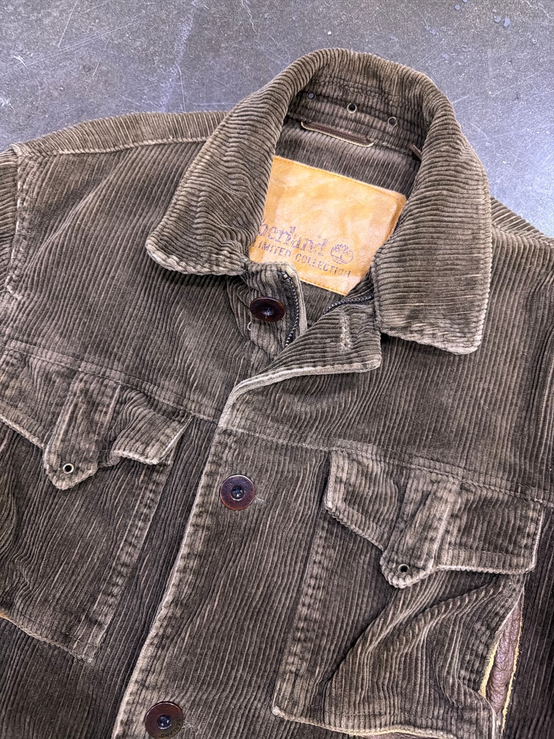 팀버랜드 리미티드 컬렉션 코듀로이 헌팅자켓 브라운 M 상품이미지3