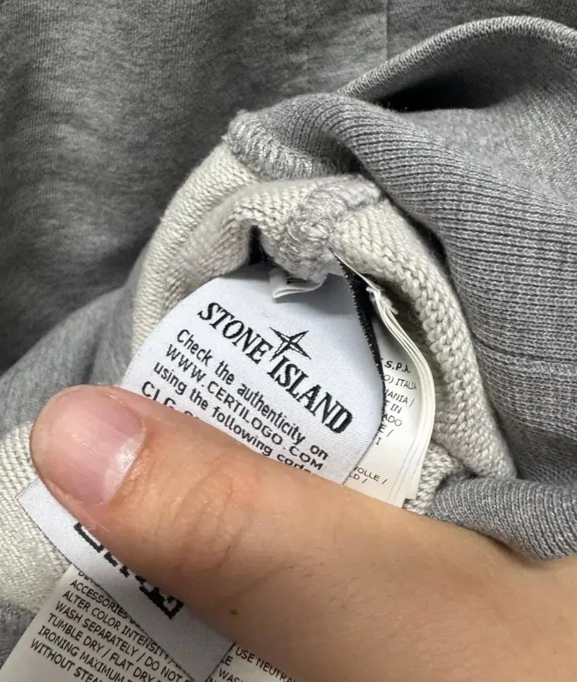 스톤아일랜드 후드티 그레이 상품이미지4