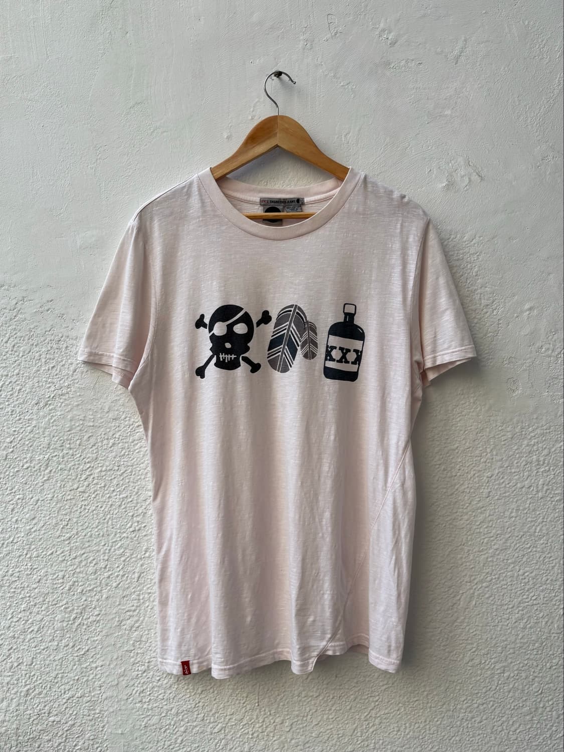 리바이스 엔지니어드 00s 반팔티 상품이미지1