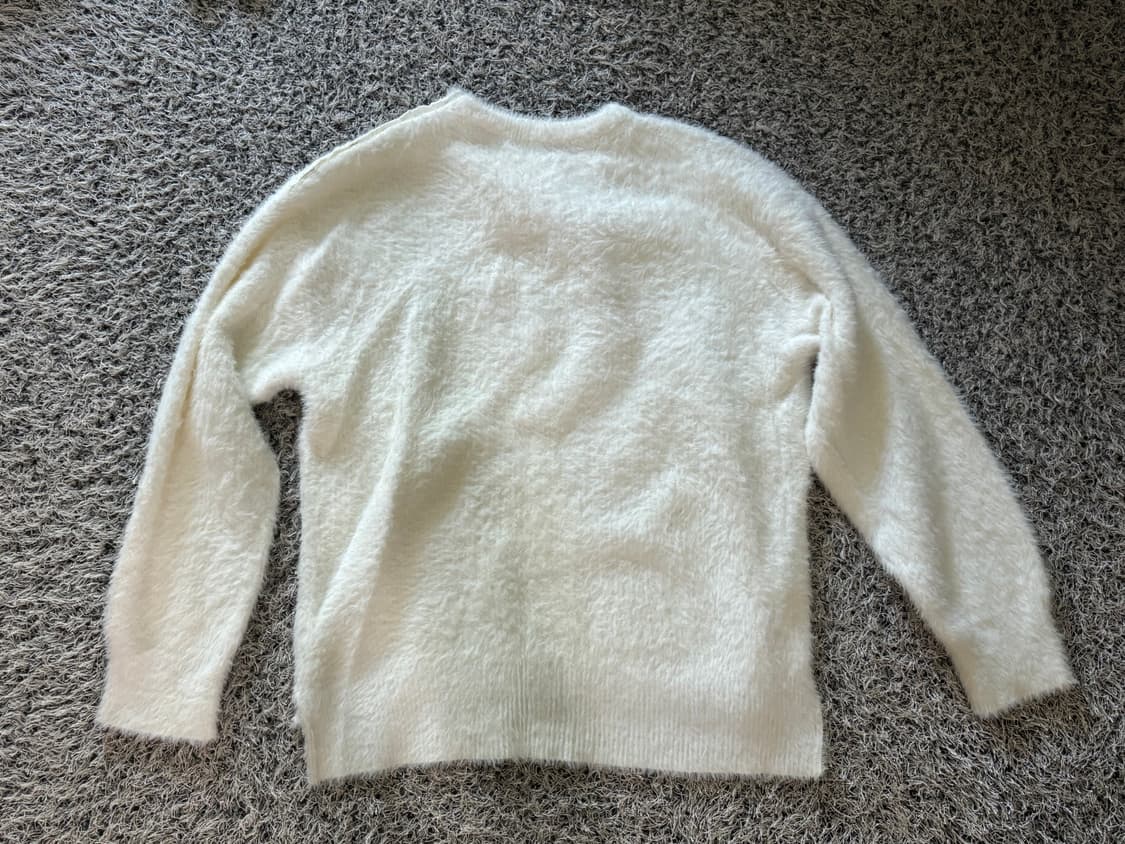 버튼 스노우 앙고라 니트 상품이미지5