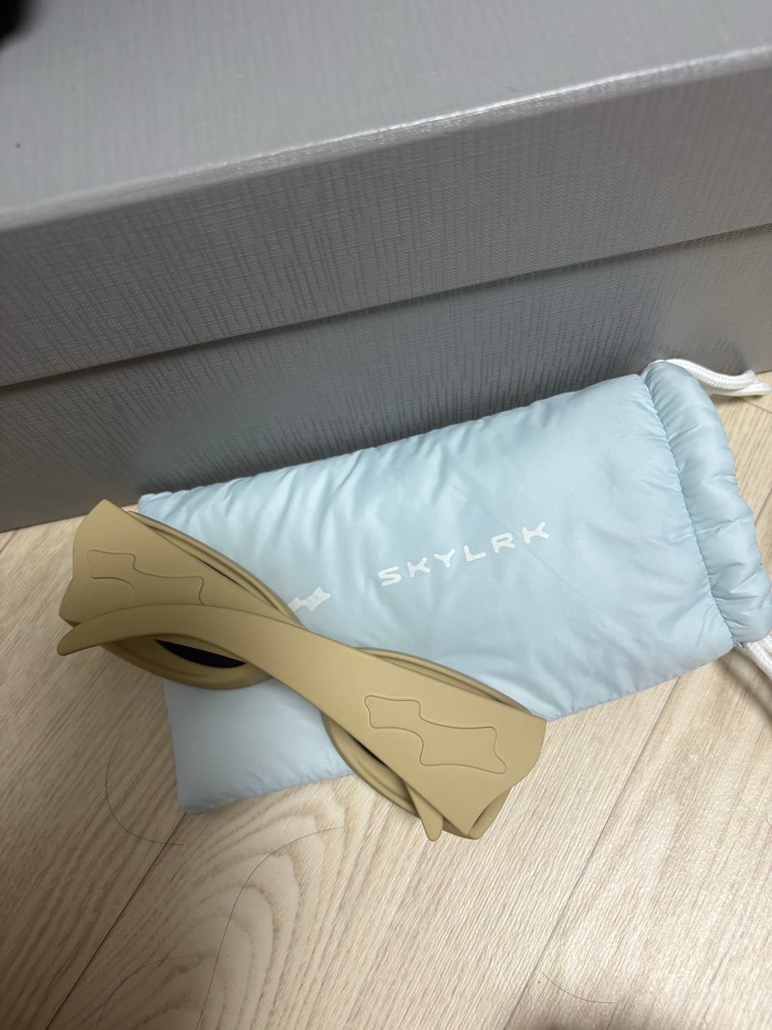 스카이라크 선글라스 베이지 상품이미지2