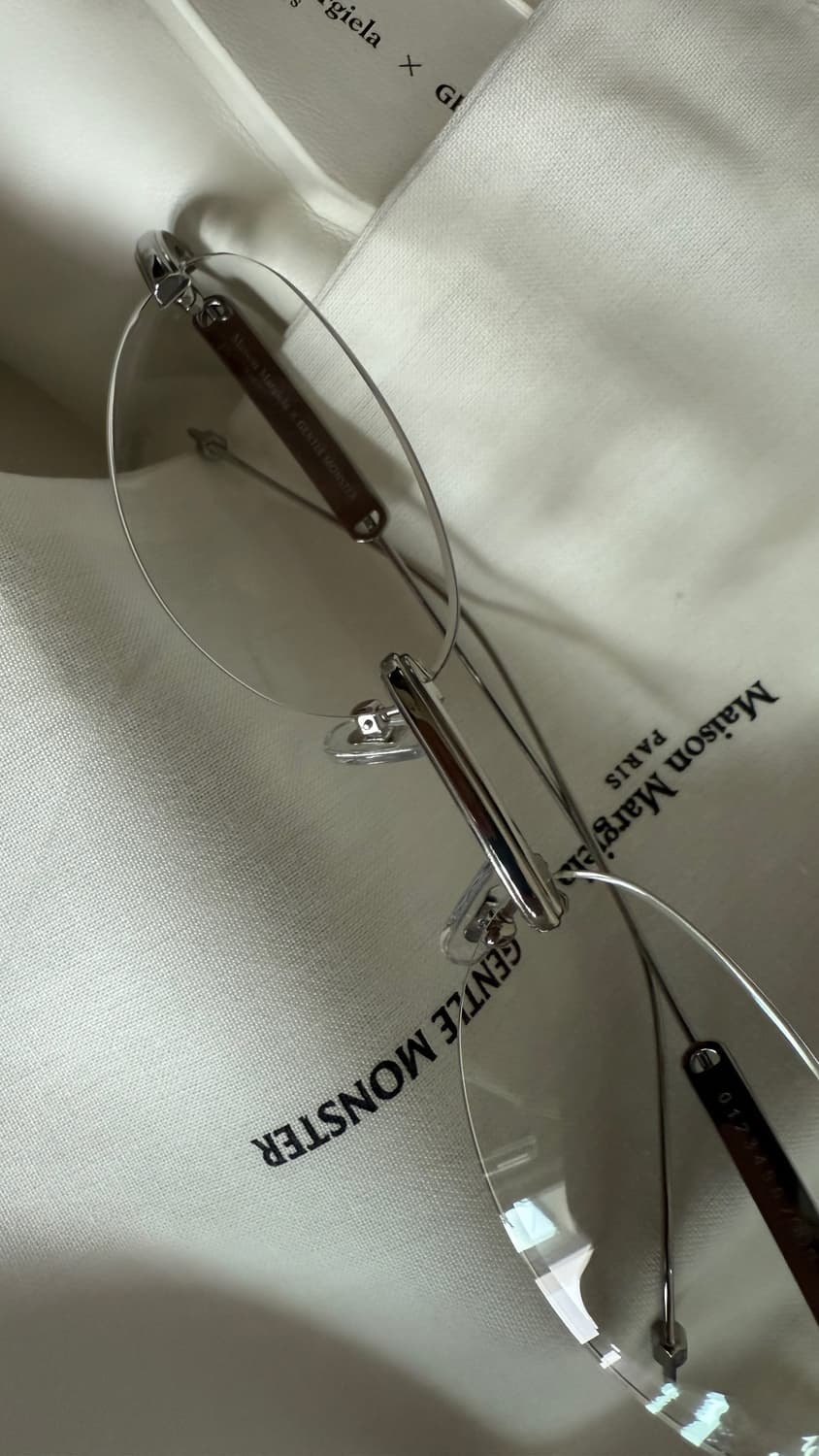 젠틀몬스터x마르지엘라 MM217 상품이미지1