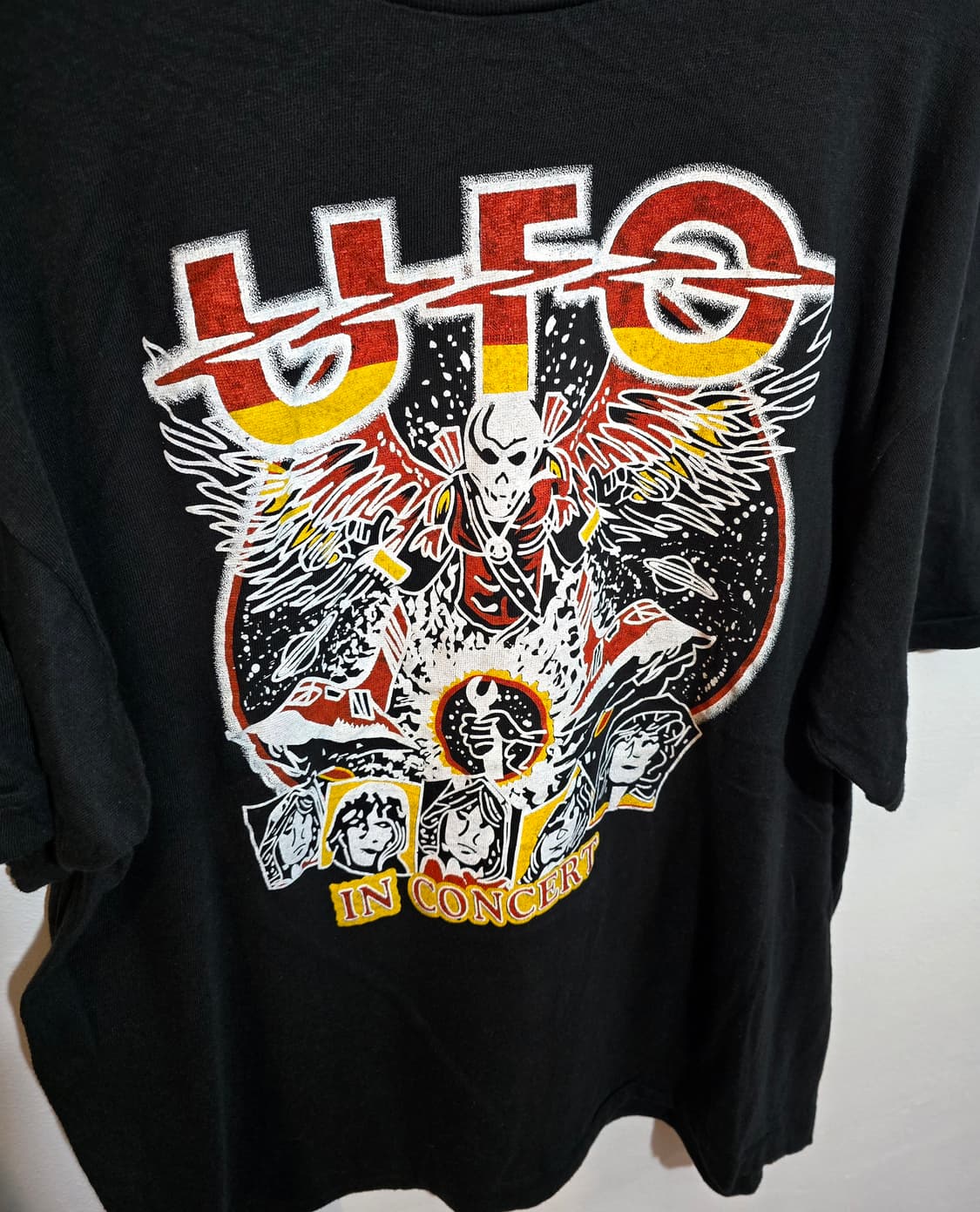UFO 밴드 싱글 스티치 티셔츠 (USA) 상품이미지2