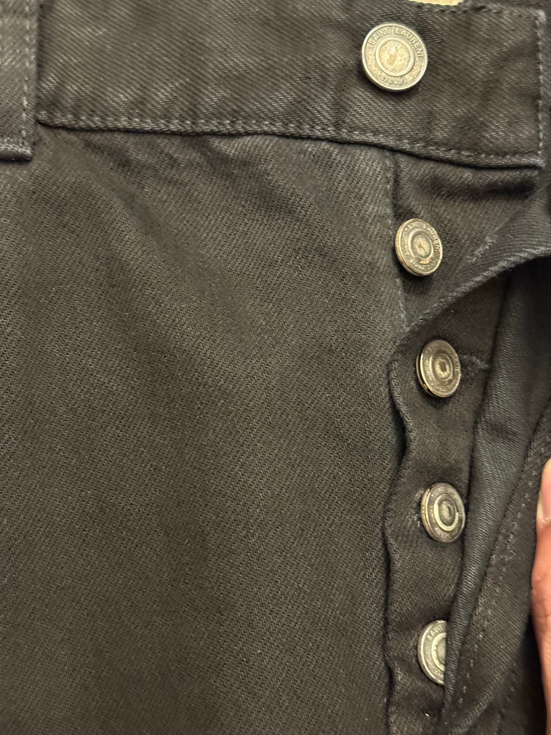 생로랑 스트레이트 핏 블랙 데님 33 상품이미지4