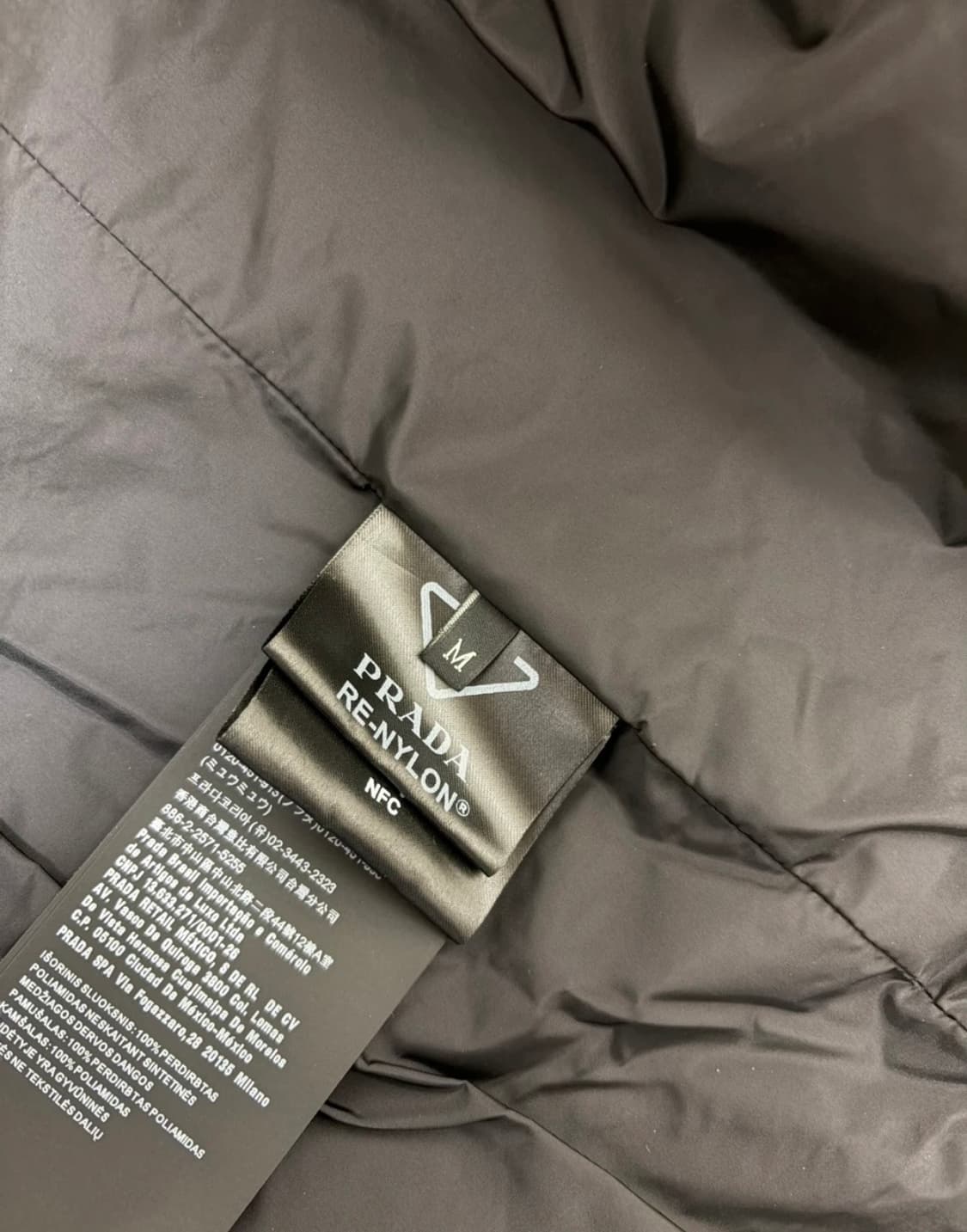 [M, 100-105] 프라다 리나일론 오버셔츠 자켓 상품이미지4