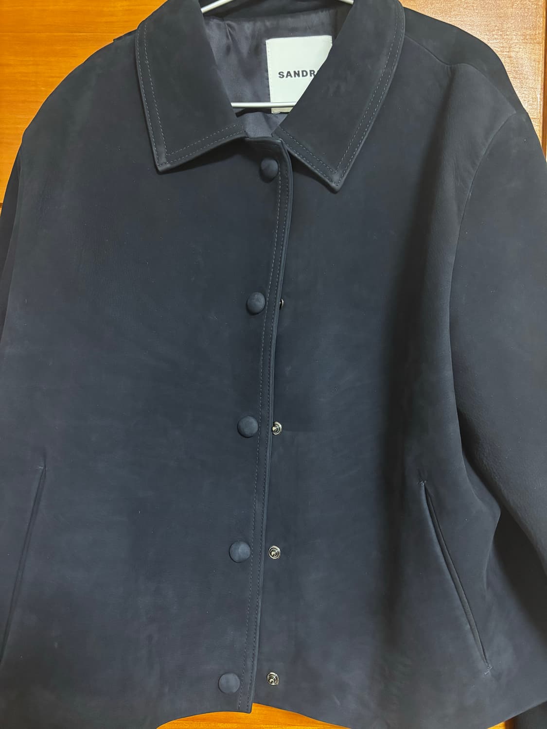 산드로 양가죽 네이비 스웨이드 sandro 상품이미지4