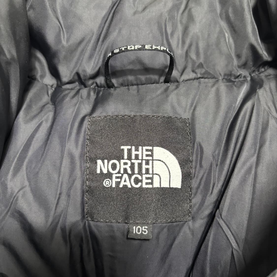 105 노스페이스 700 블랙 그레이 눕시 패딩 상품이미지4