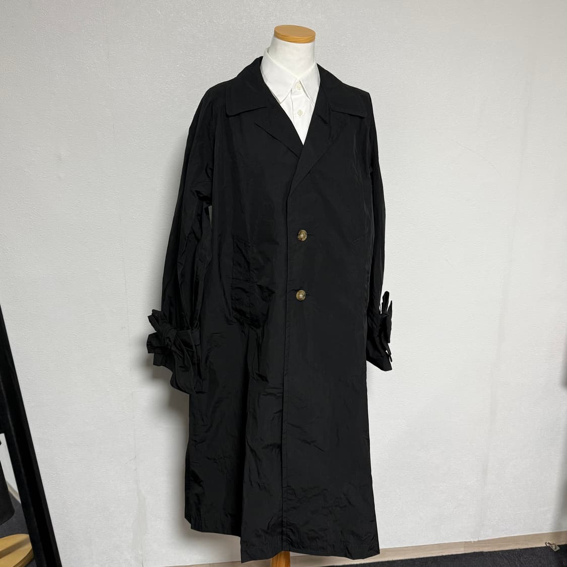 새상품 23ss 타오 꼼데가르송 리본 슬리브 트렌치코트 m 상품이미지1