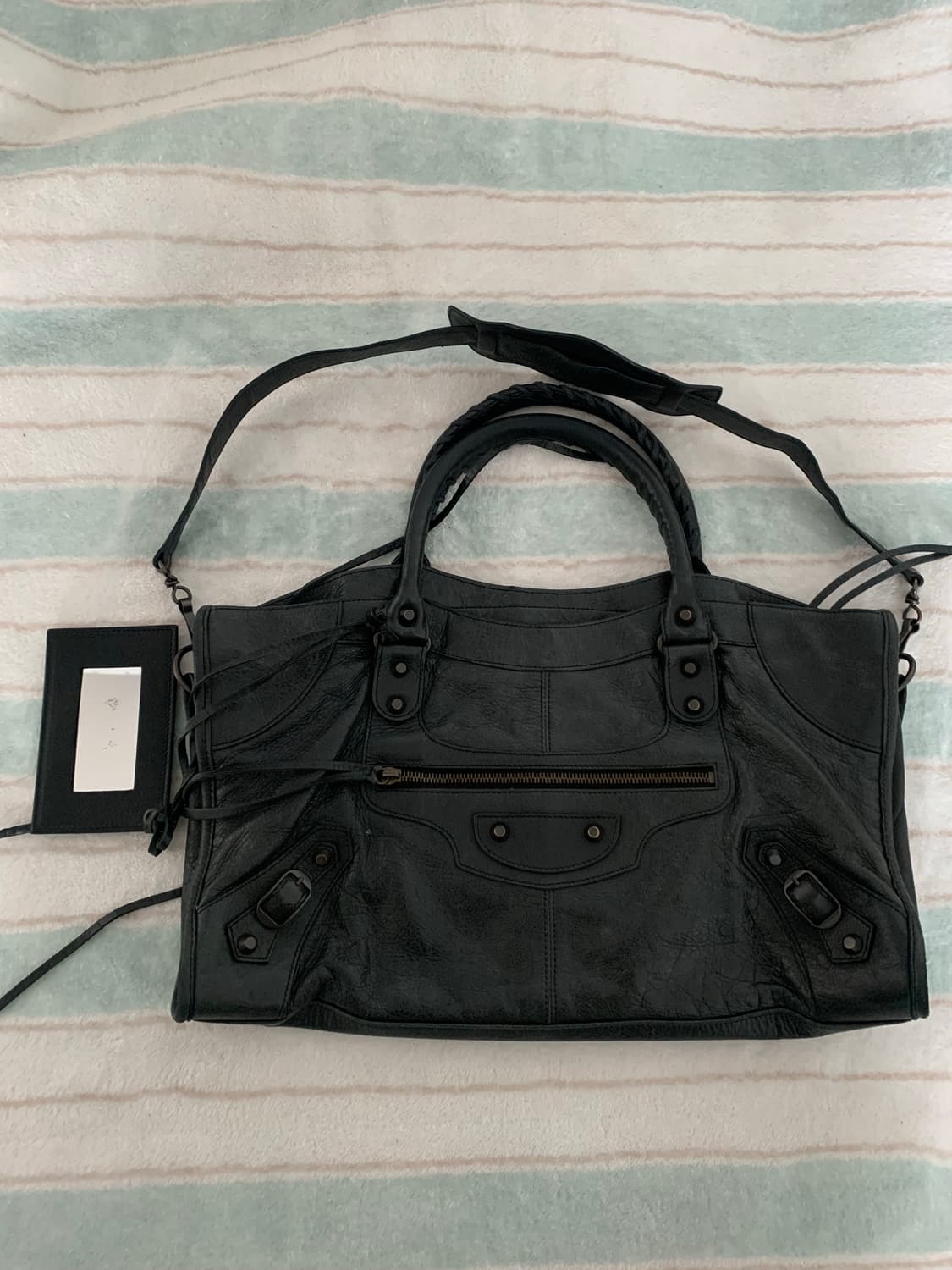 발렌시아가 라지 모터백 시티백 블랙 정품 상품이미지1