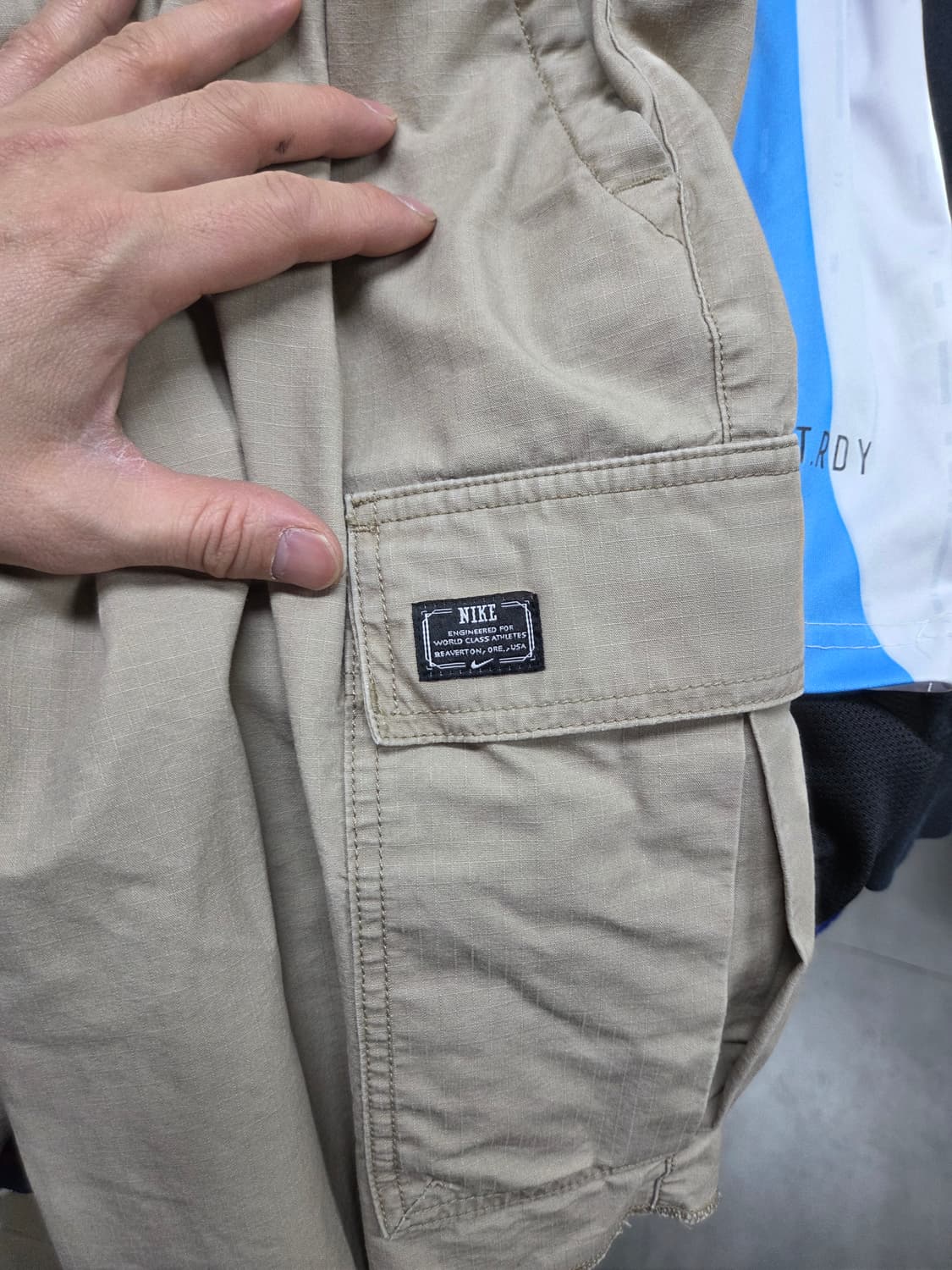 나이키 올드스쿨 카고 립스타 반바지 36 상품이미지5