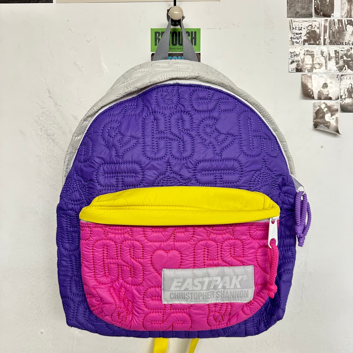 이스트팩 x 크리스토퍼섀넌 퀼팅 백팩 상품이미지1