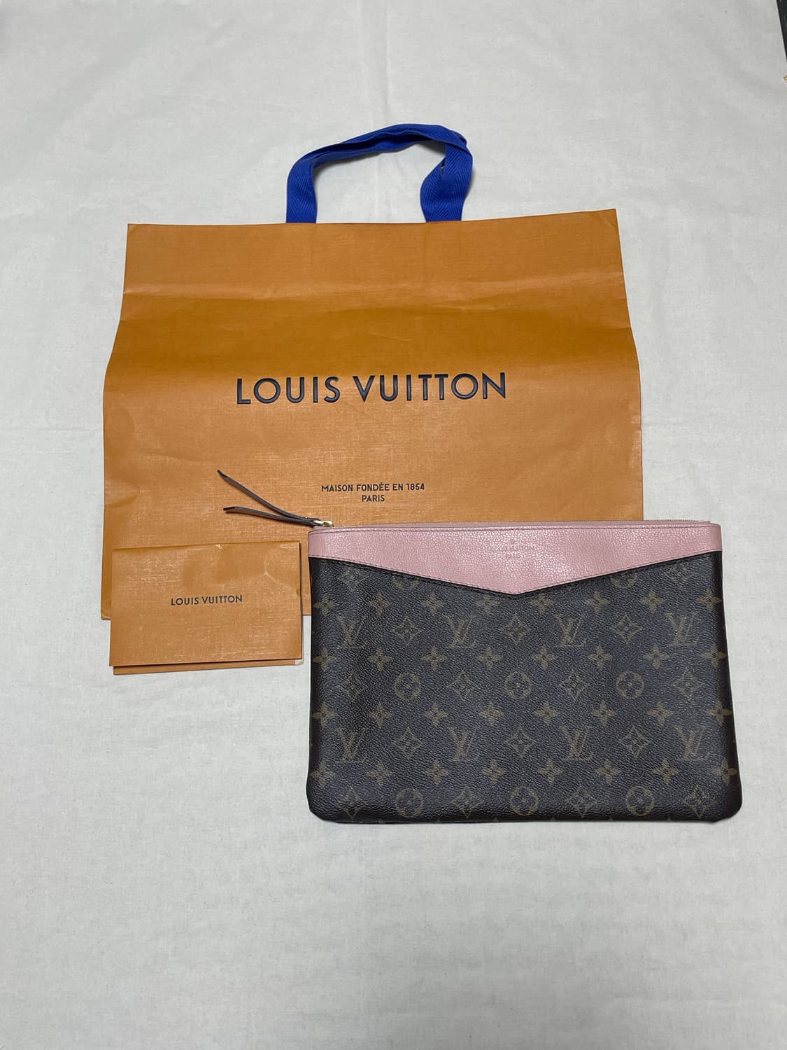 루이비통 데일리 클러치 백 [mm] 상품이미지1